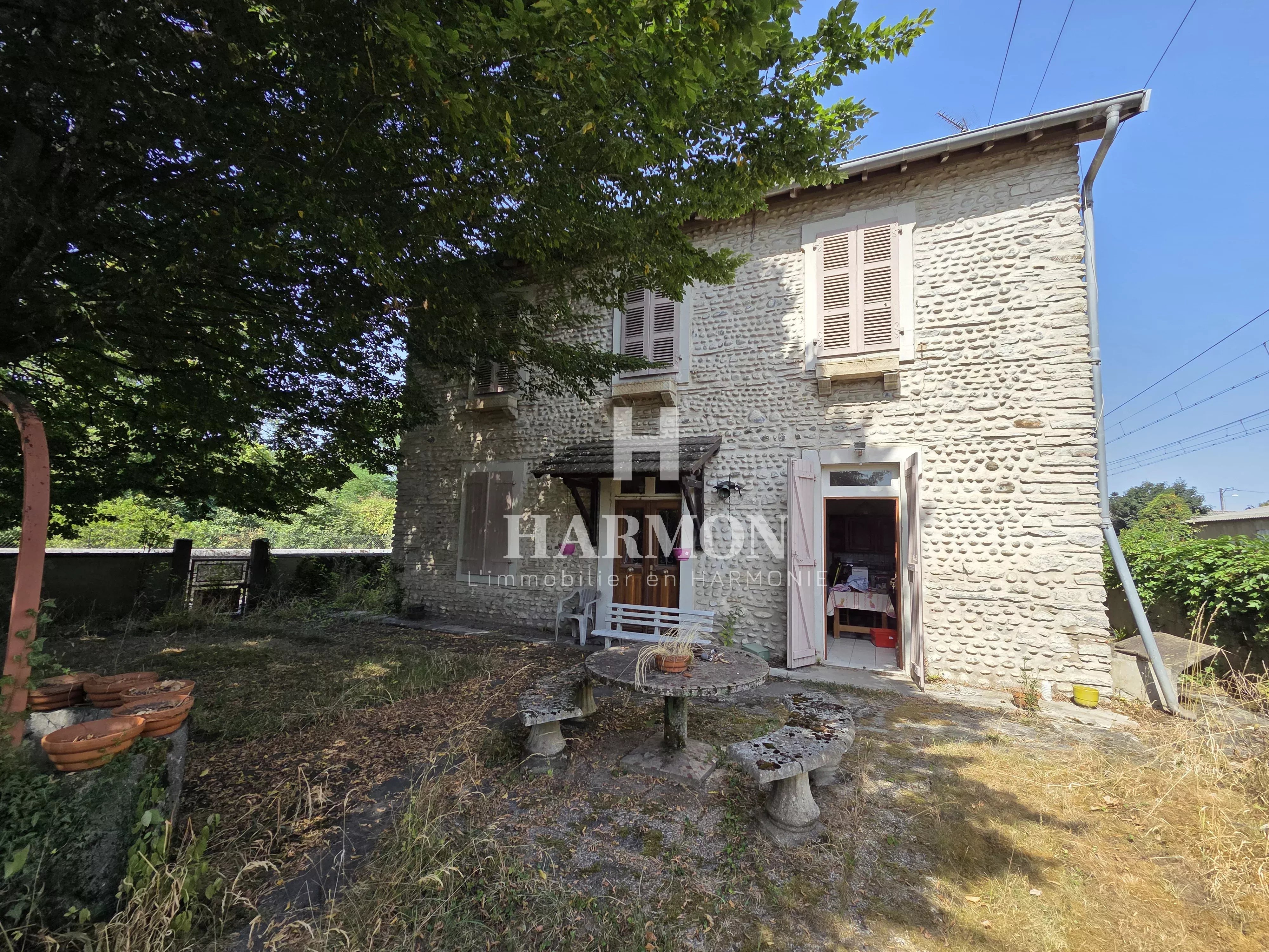 Maison de charme 180 m² à Bizanos avec jardin clôturé