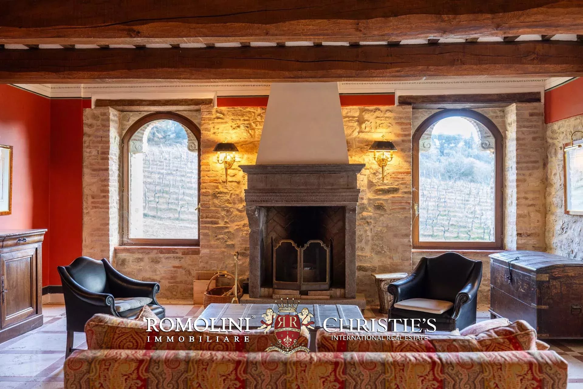 10 Bedroom Villa/Townhouse's Image 77