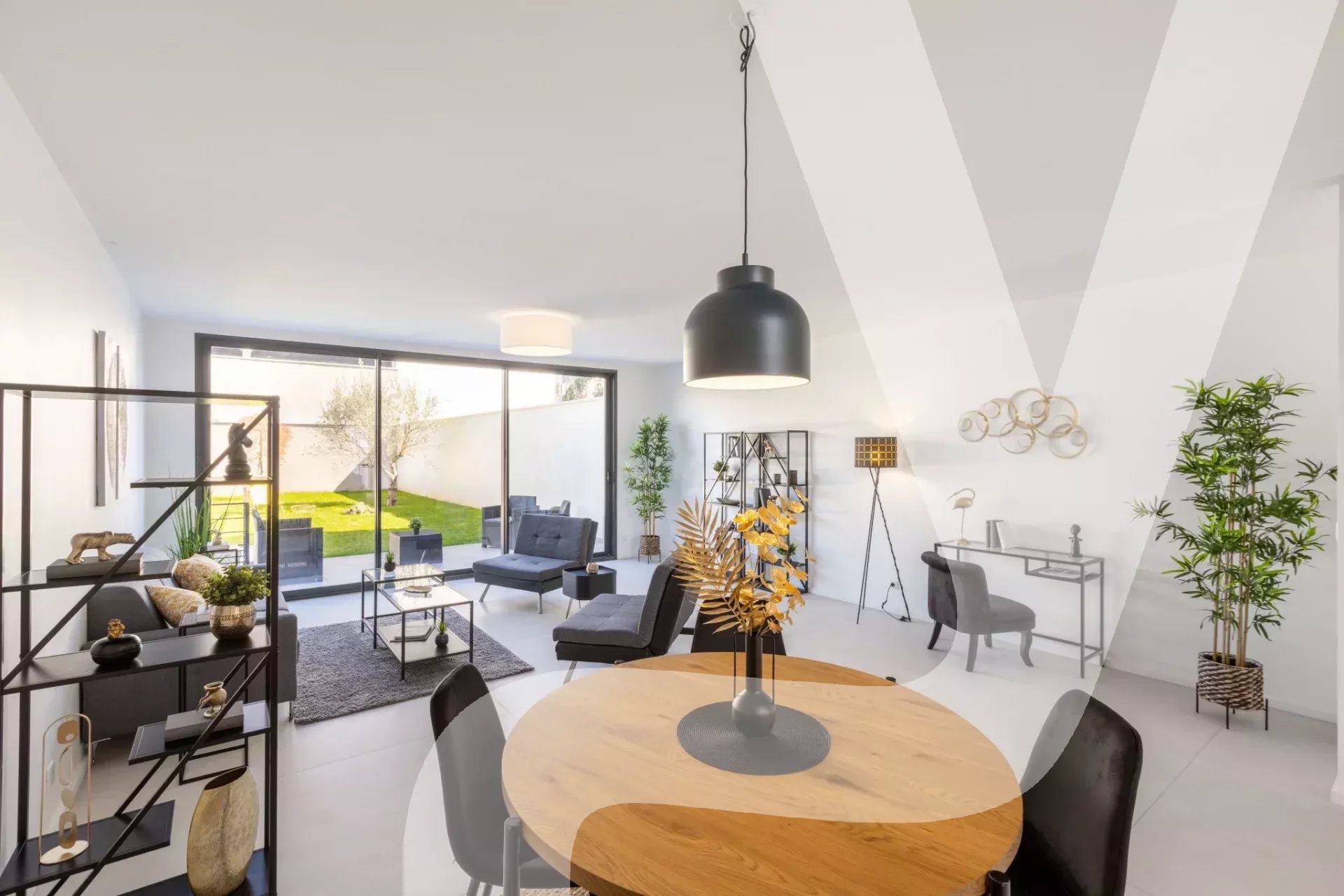 Agence immobilière de 