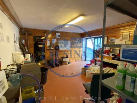 Magazzino---Capannone-in-vendita---Bolzano-0