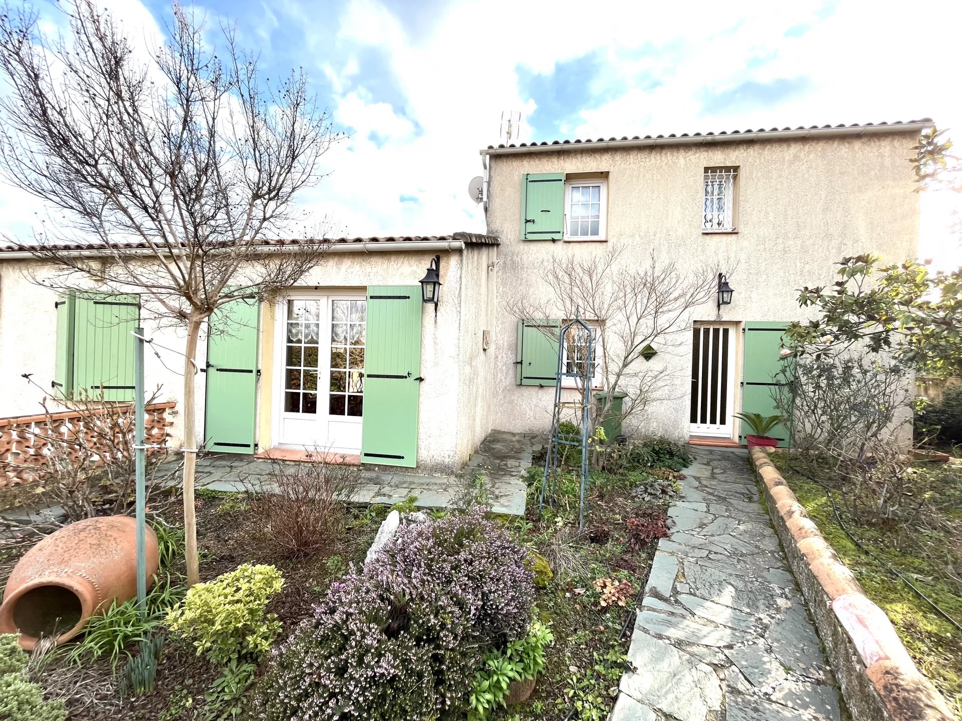 Agence immobilière de 