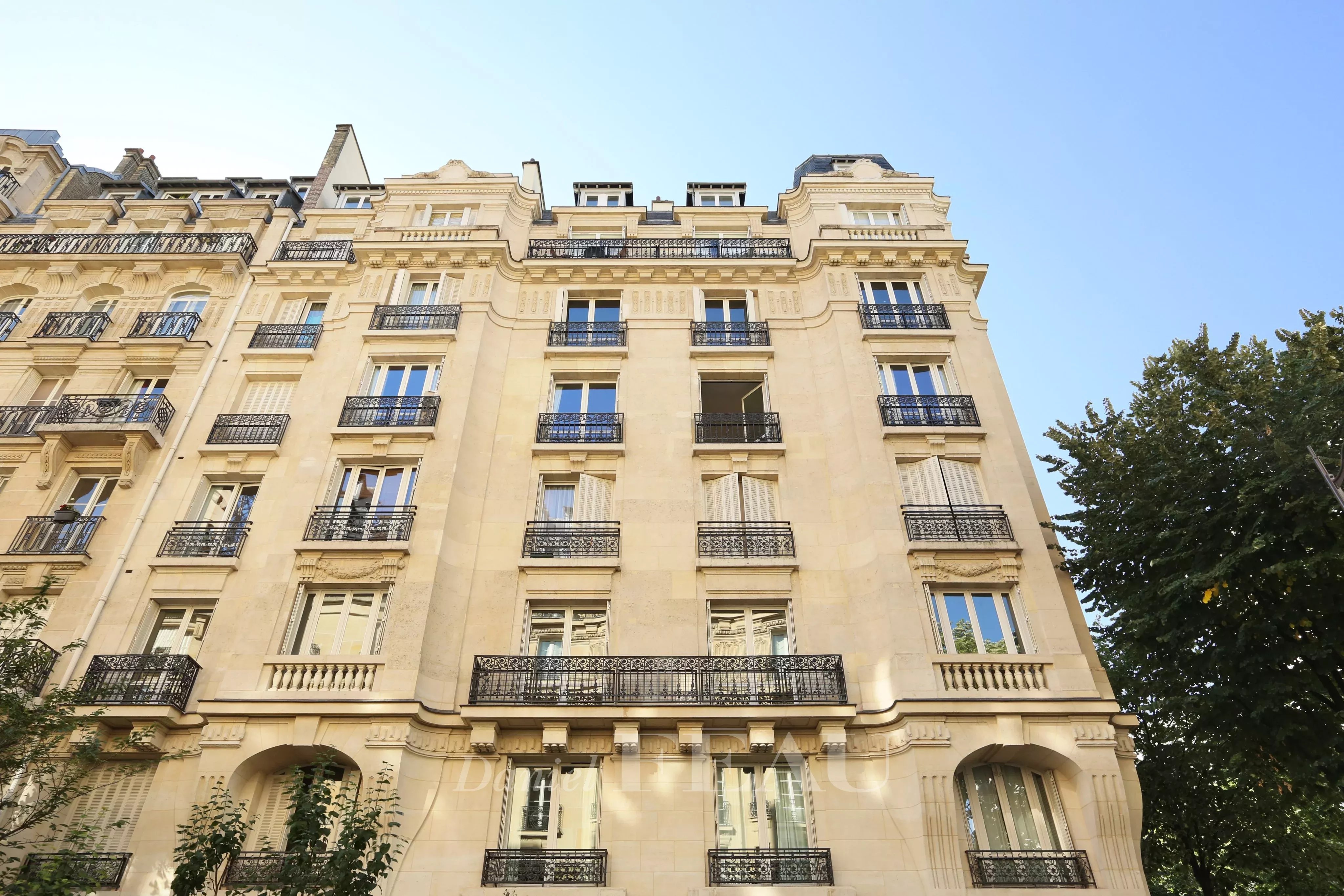 Rental Apartment Paris 7th