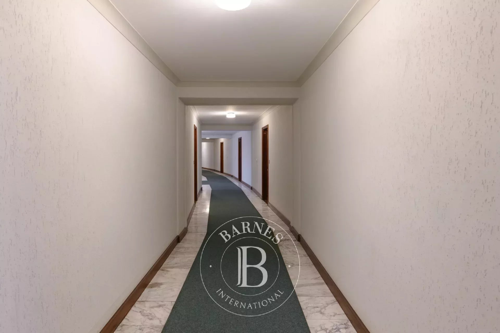 Daire Cassis - picture 9