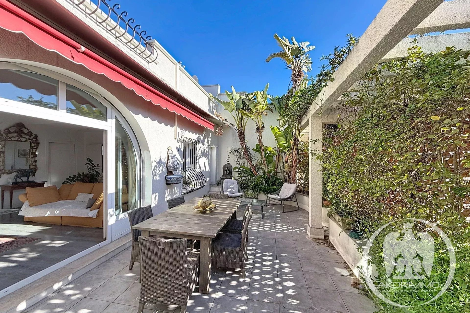 Appartamento  - 3 stanze  - 103.0 m2 -