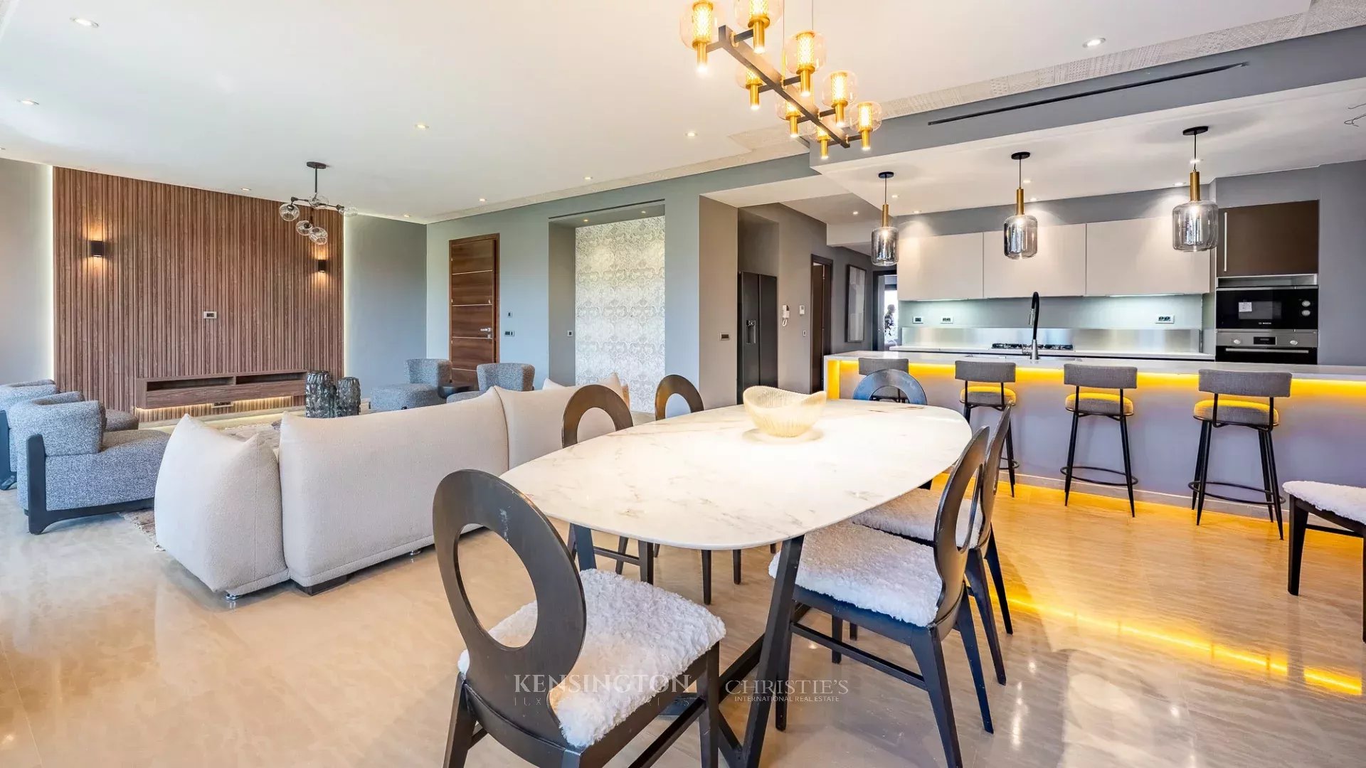 2 Bedroom Apartment/Flat's Image 3