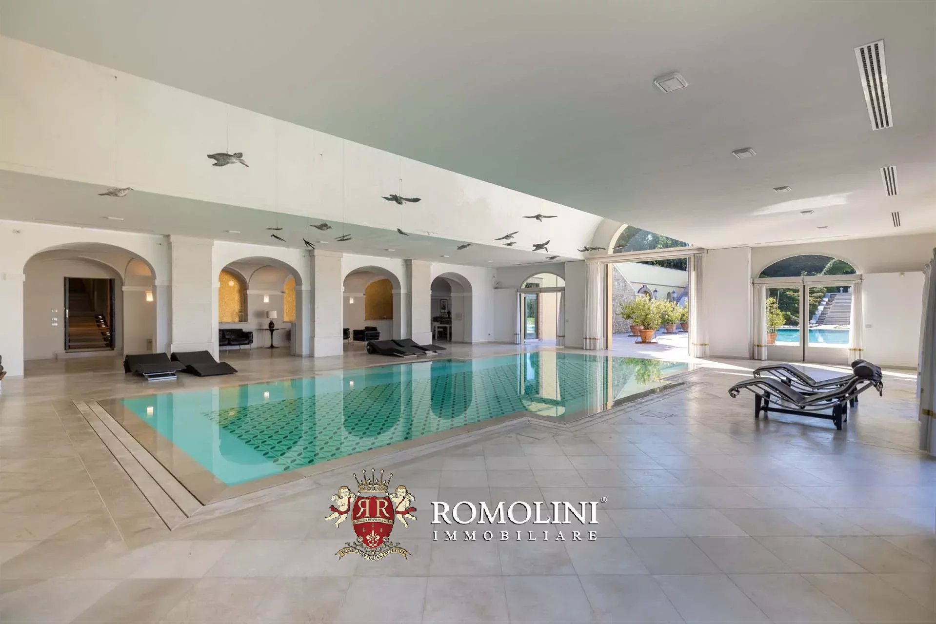 12 Bedroom Villa/Townhouse's Image 29
