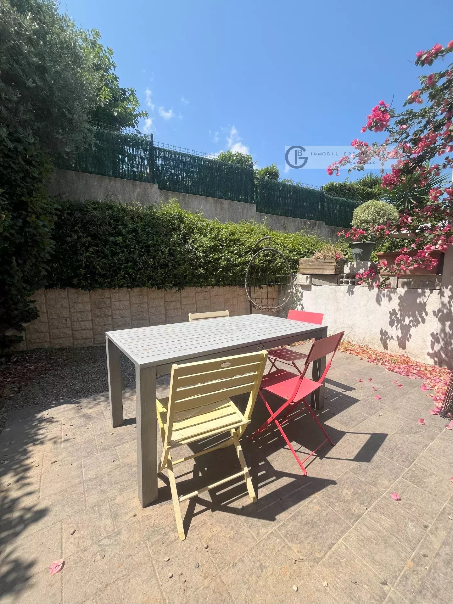 Agence immobilière de 