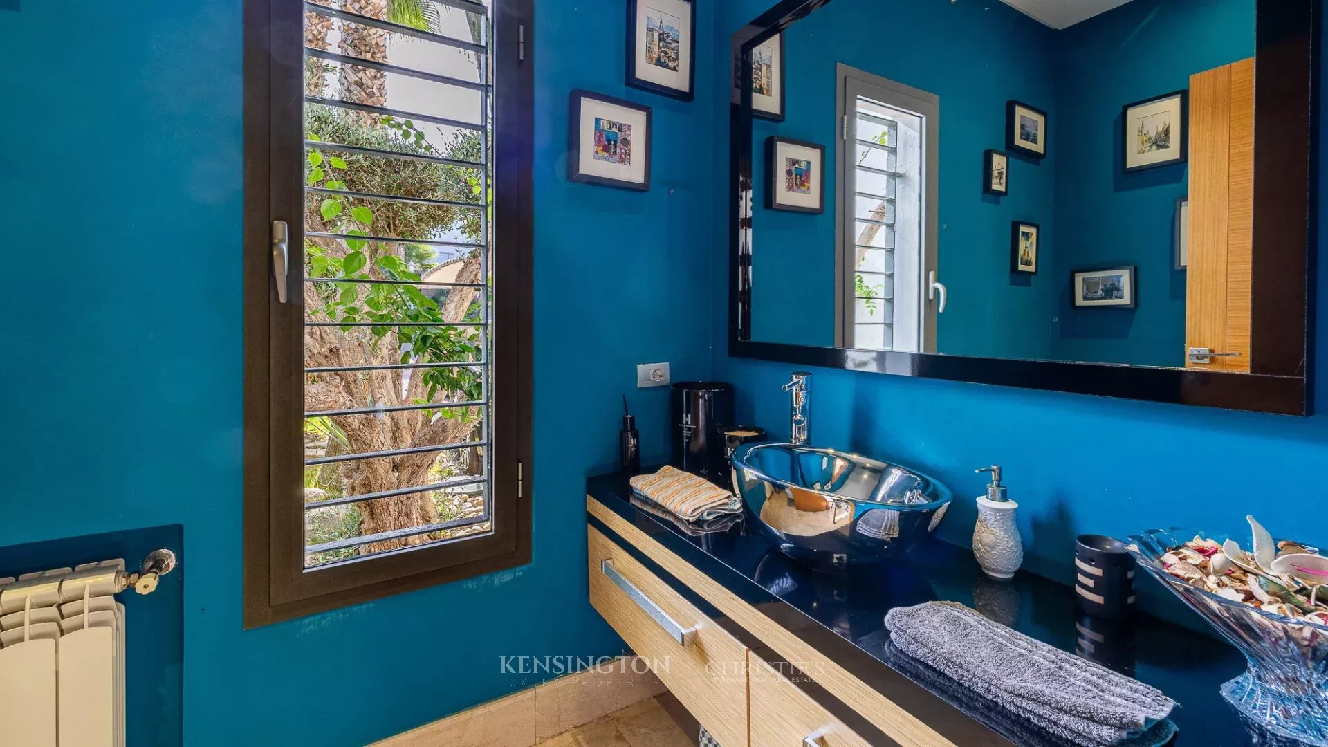 3 Bedroom Villa/Townhouse's Image 18