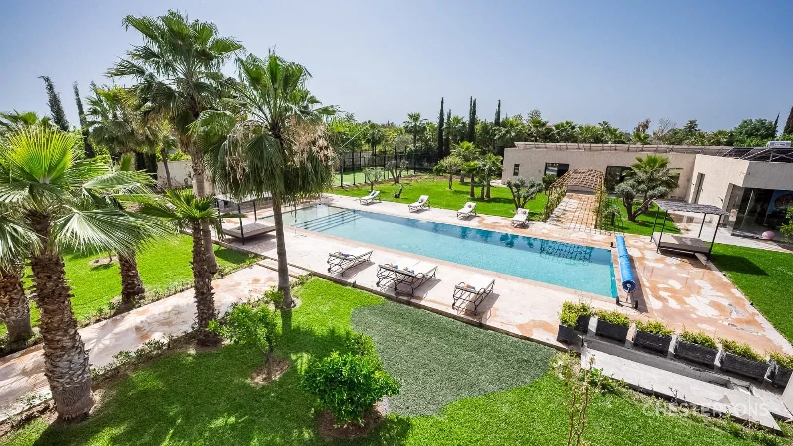 Image of Villa - 6 Bedrooms for Sale in Marrakech-Ménara-Marrakech-Morocco, Image 2