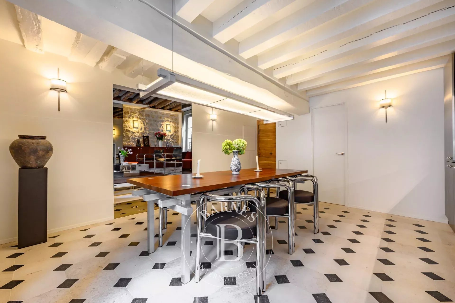 Daire Paris 4ème - picture 7