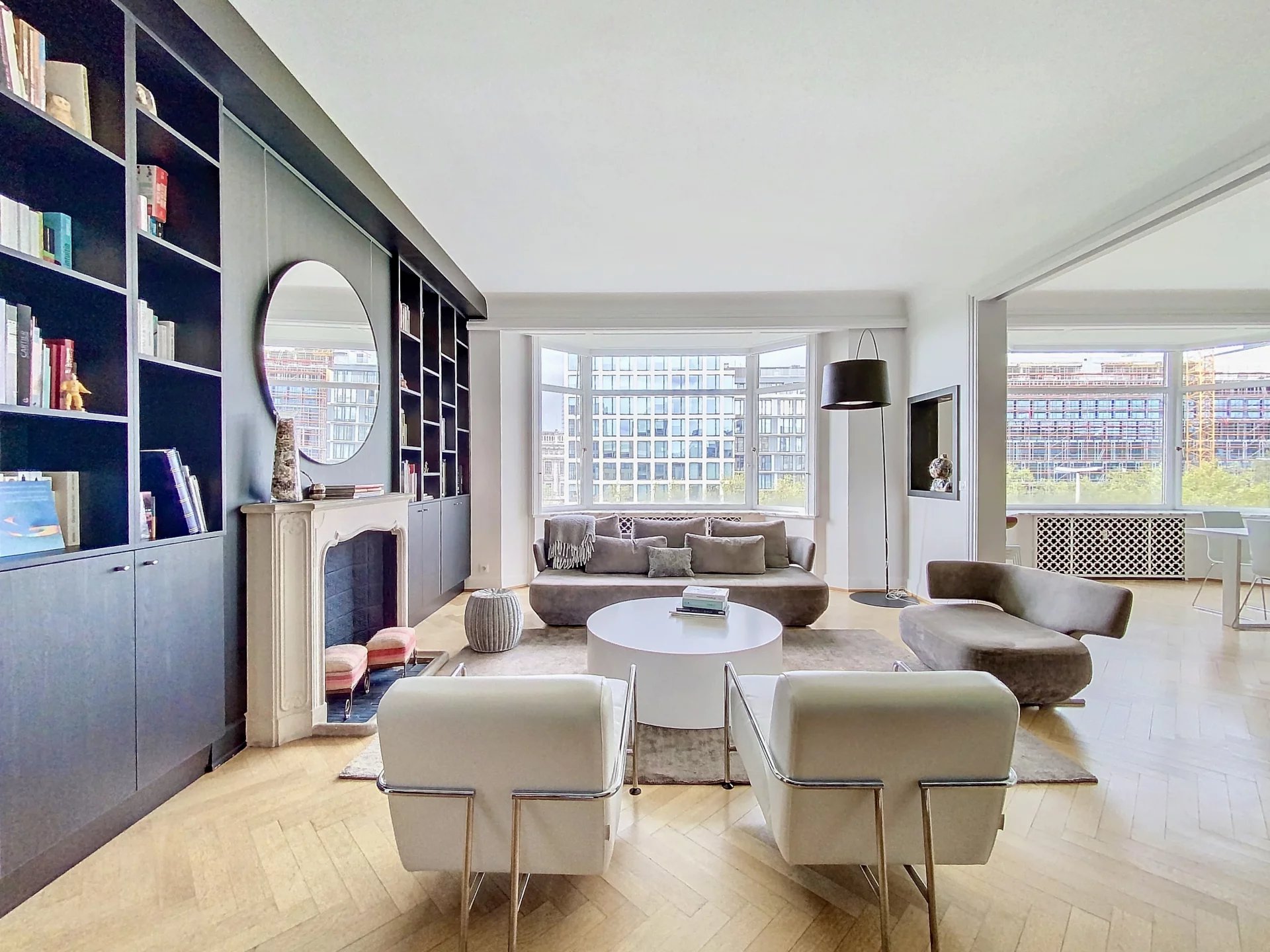 Grote gerenoveerde flat, 4 slaapkamers