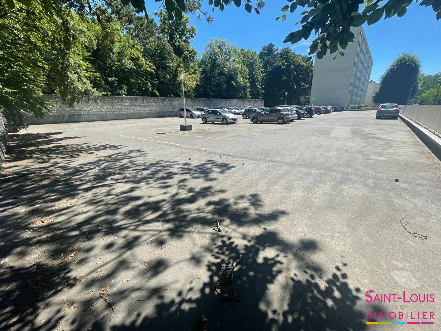 Location Parking Poissy
