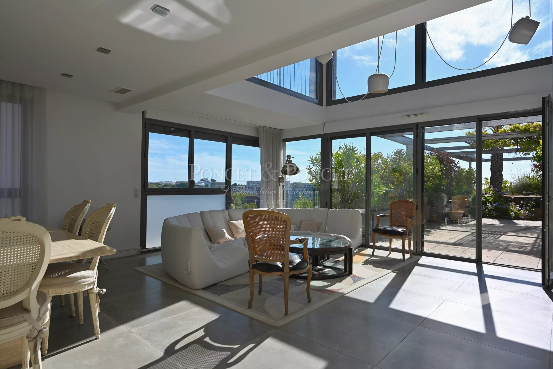 3 Bedroom Apartment/Flat's Image 5