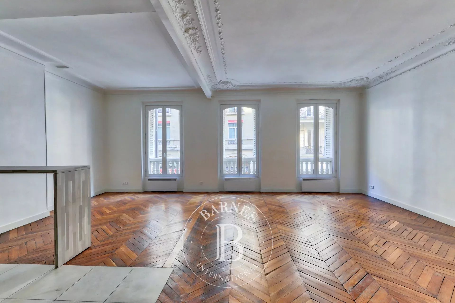 Daire Paris 8ème - picture 6