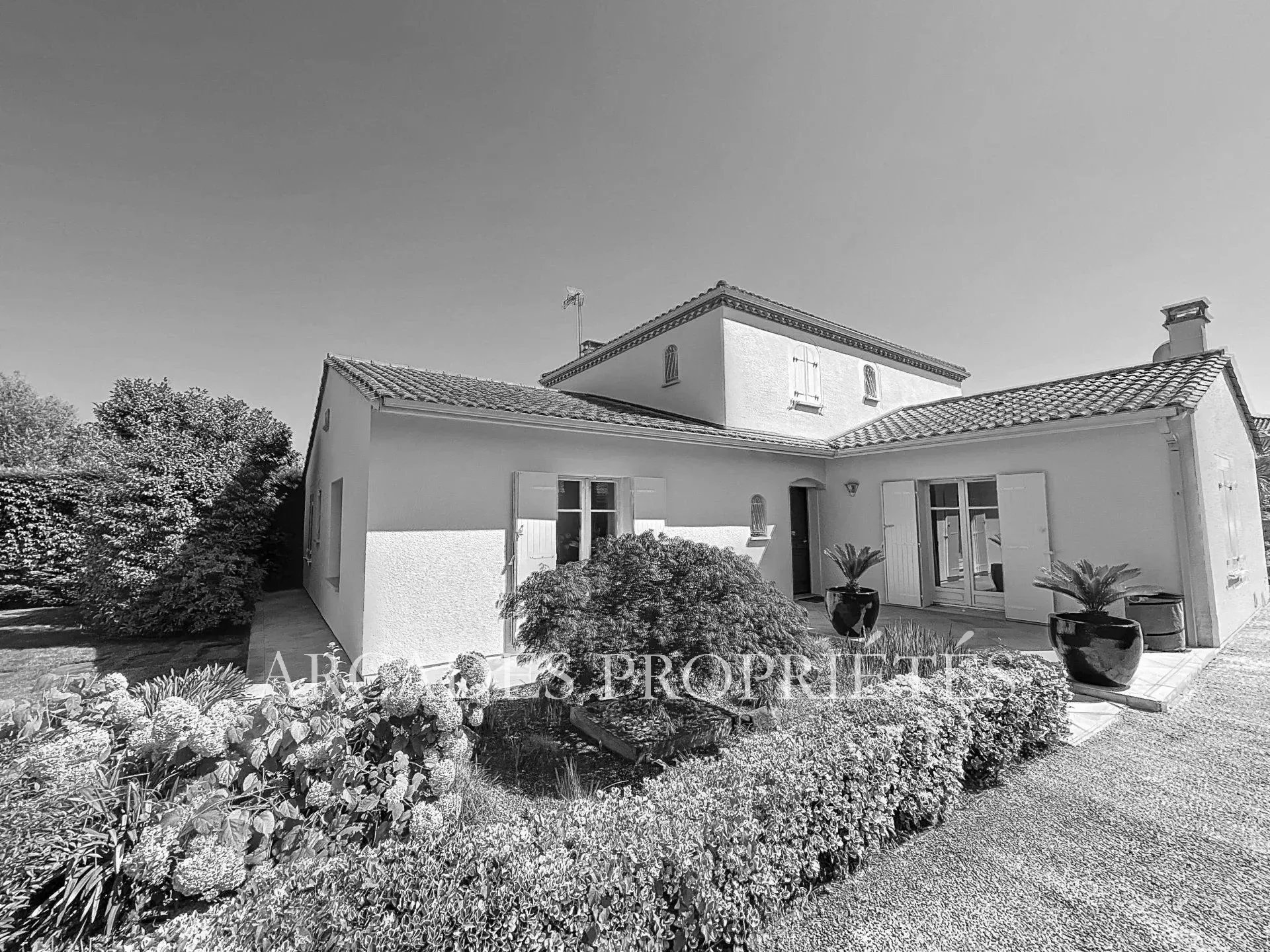 Sale Townhouse Mérignac