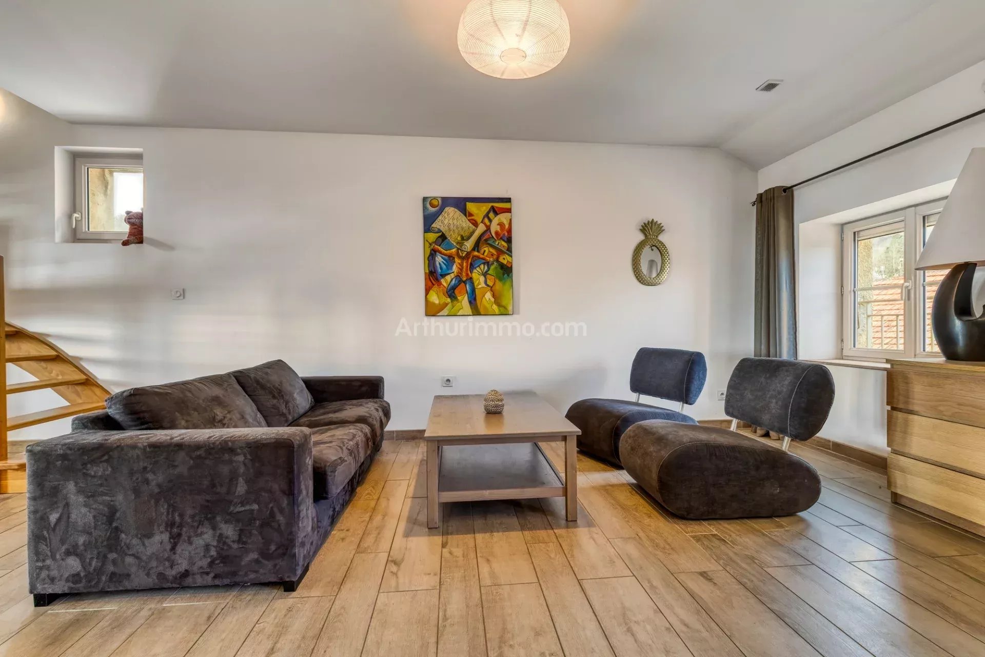 Agence immobilière de 
