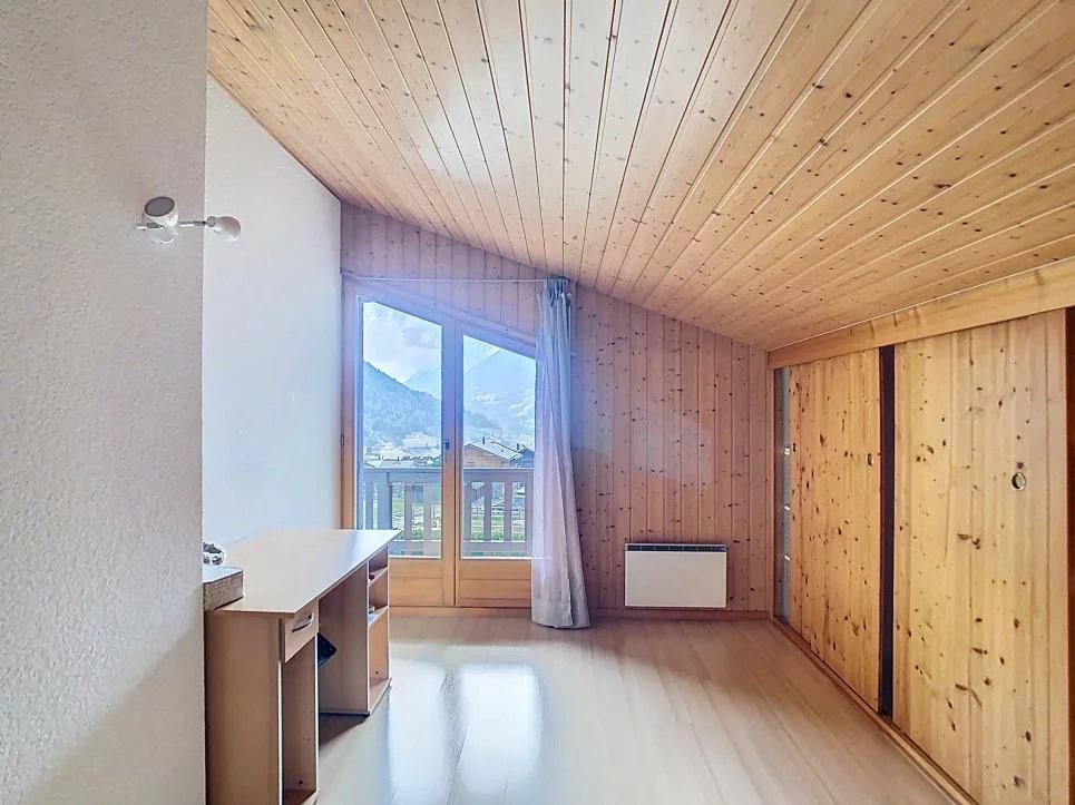 Chalet familial spacieux et ensoleillé