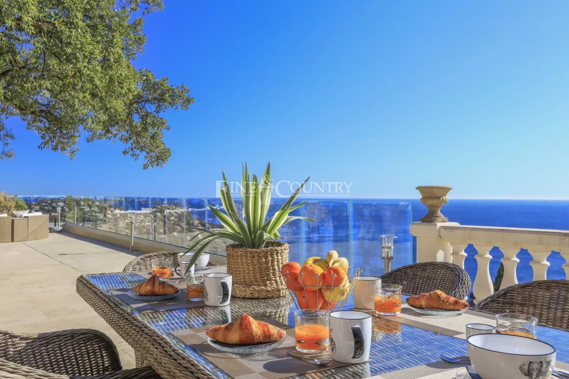 Photo of Villa for sale in Théoule-sur-Mer with panoramic sea view