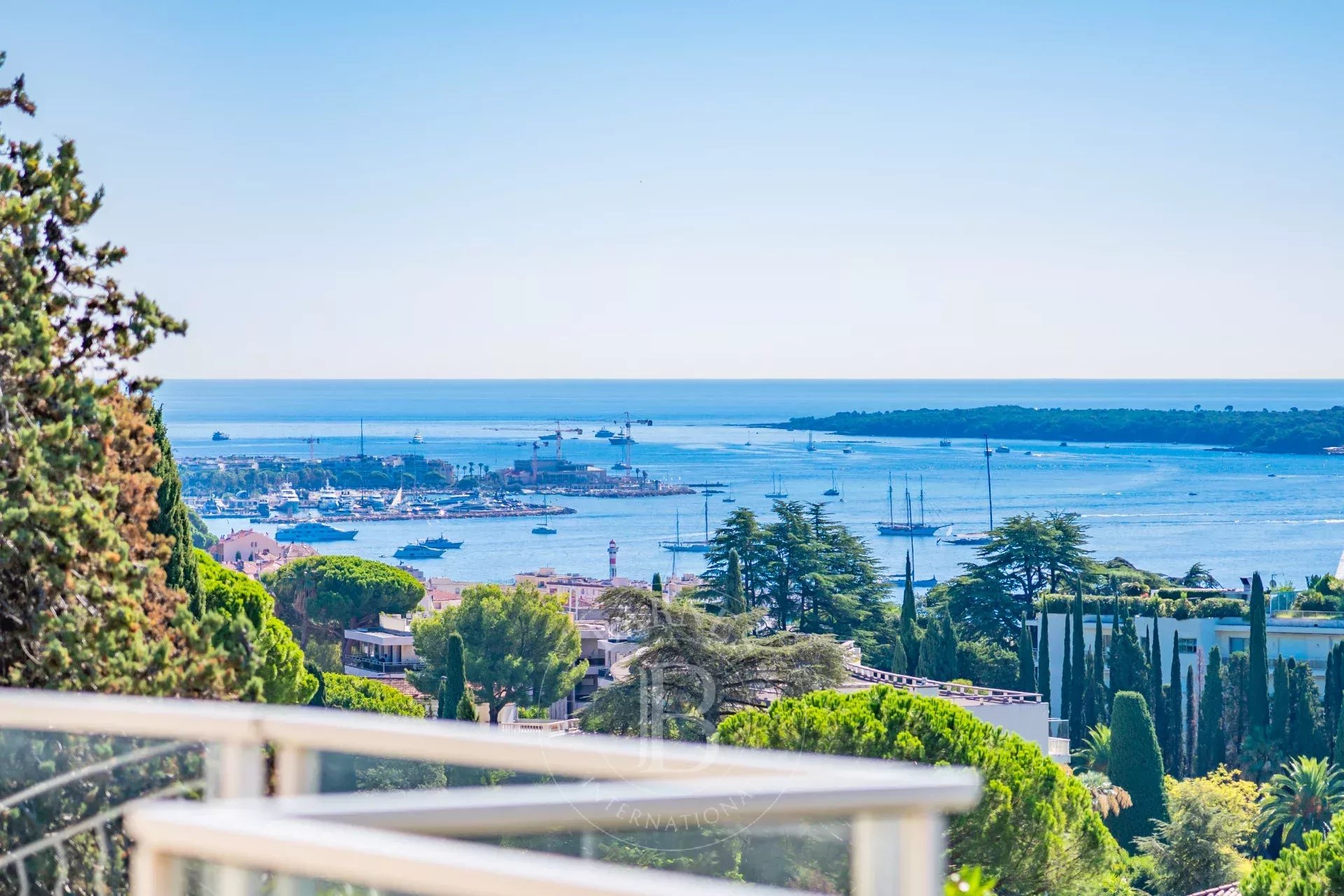 Вилла Cannes