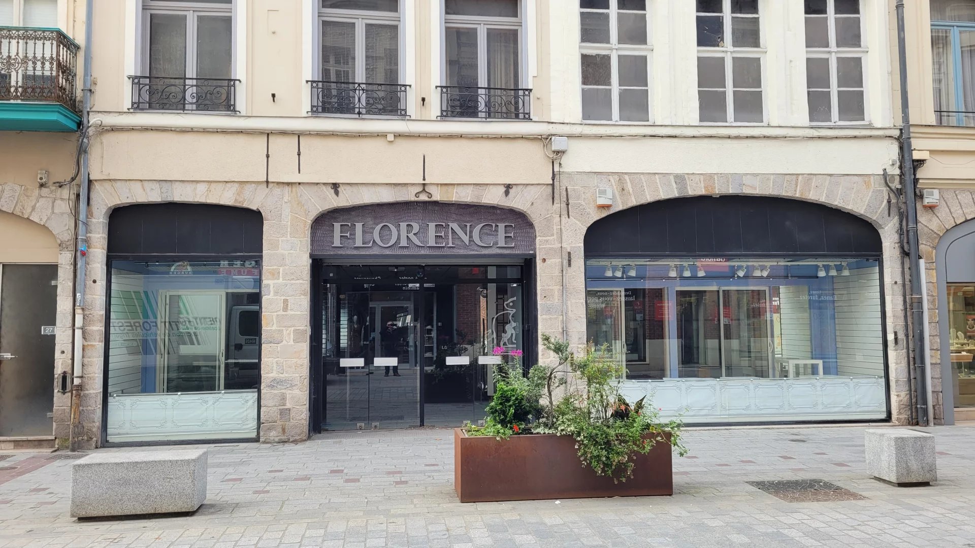 Location Local commercial Douai