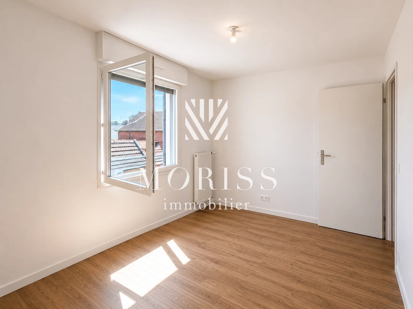 Appartement 3 pièces Terrasse + Vue Dégagée / 64m2 / Ligne 12 / - Image Array
