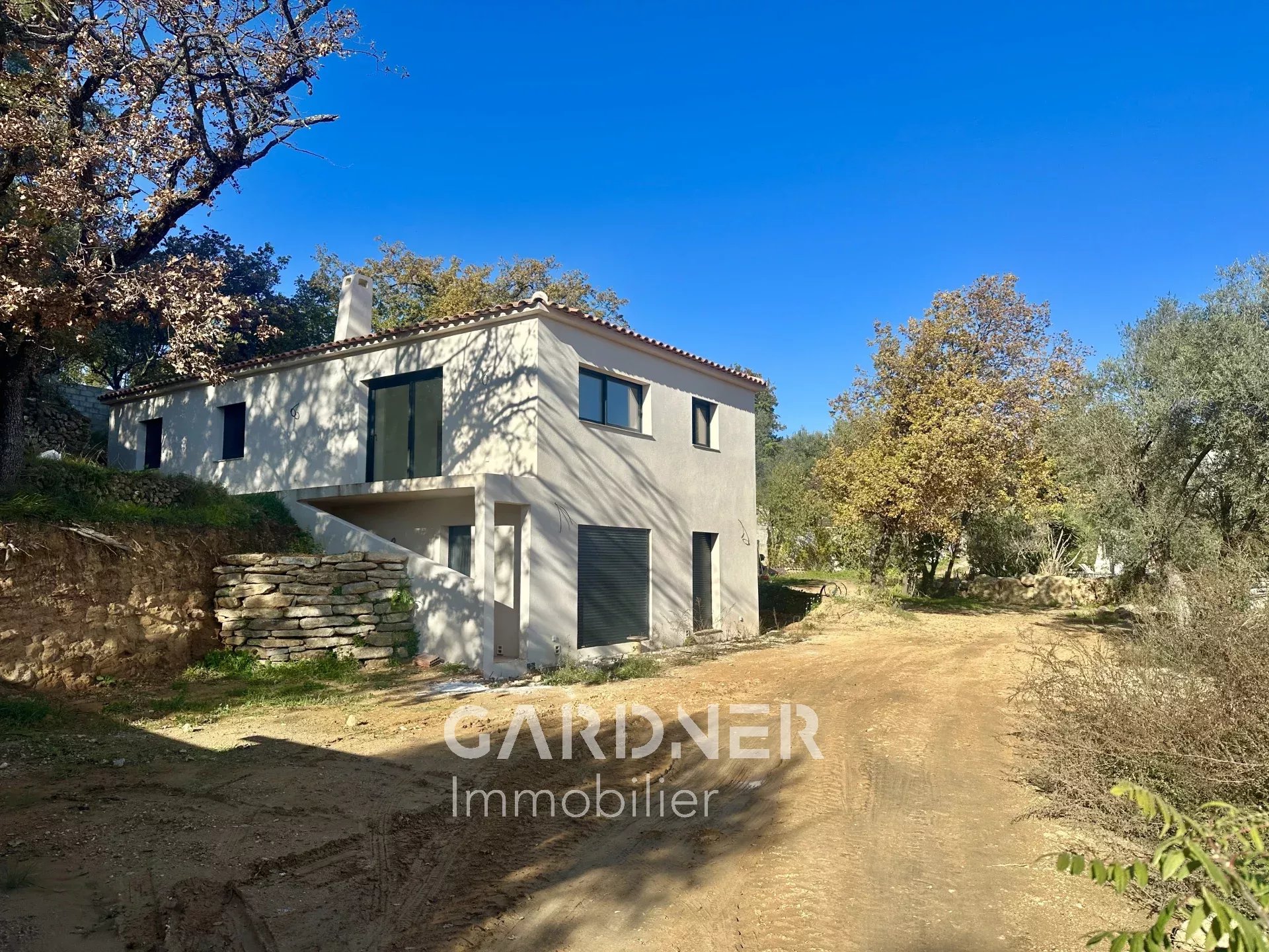 Agence immobilière de 