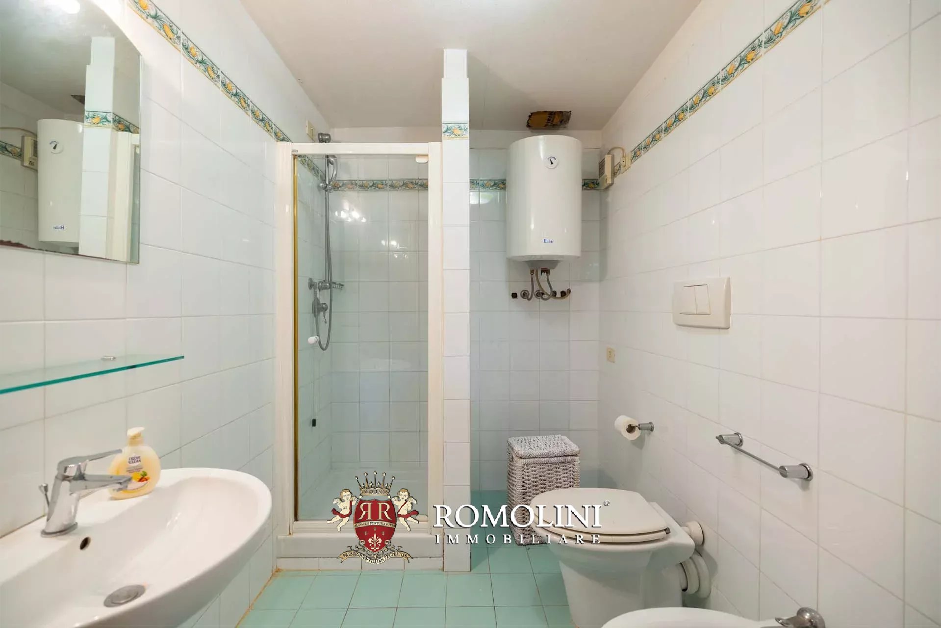 16 Bedroom Villa/Townhouse's Image 62
