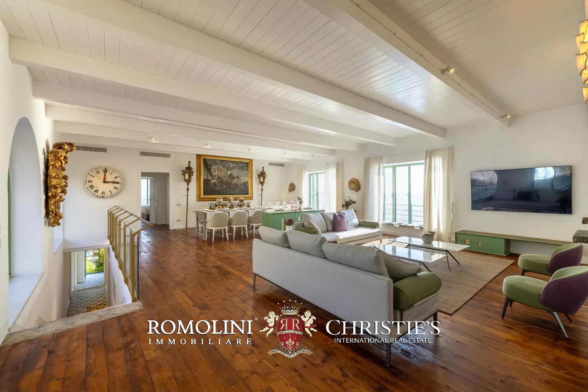 8 Bedroom Villa/Townhouse's Image 66