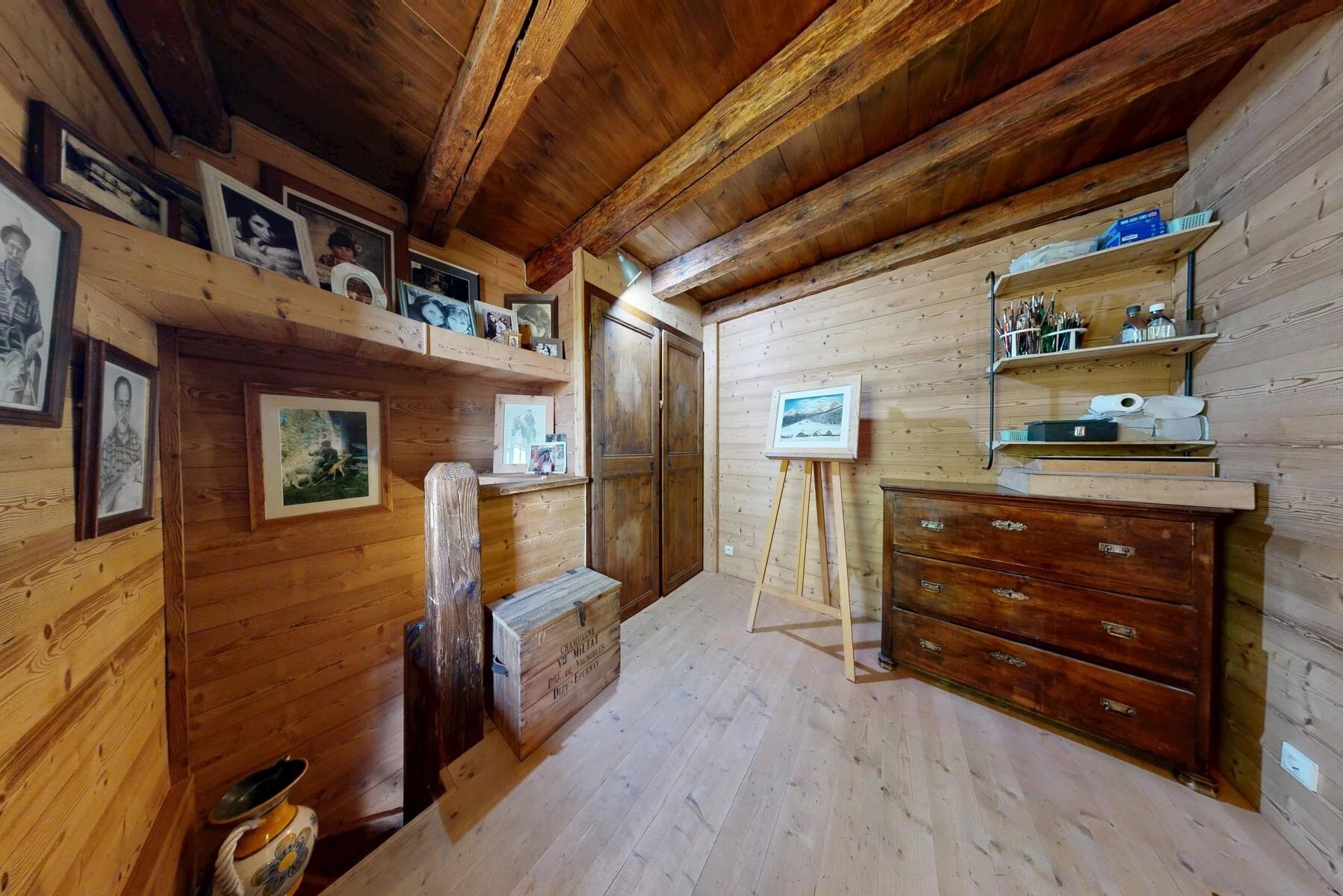 Photo of PASSY - 4 bedroom apartment with a large terrace and pool