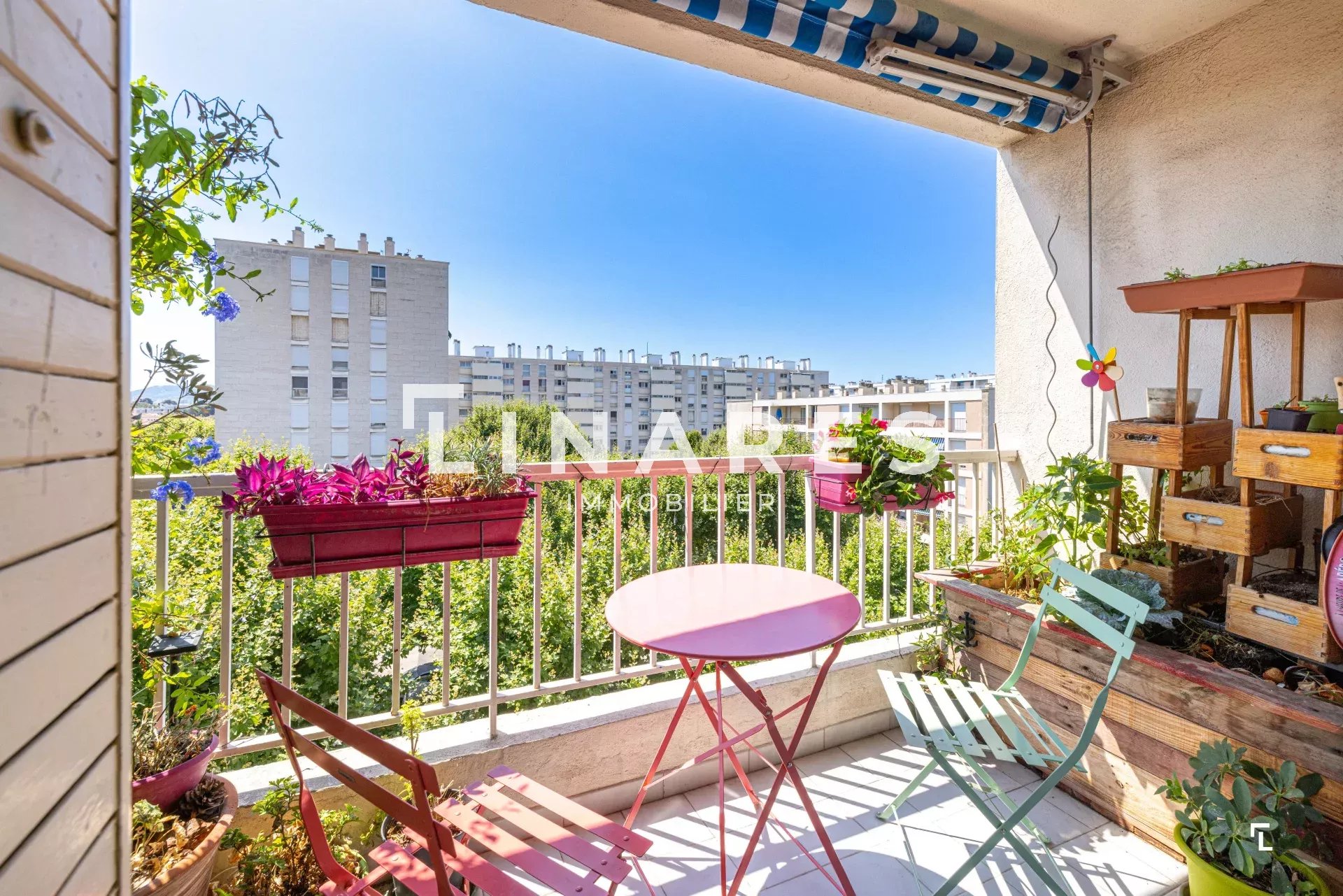 Sale Apartment Marseille 8ème