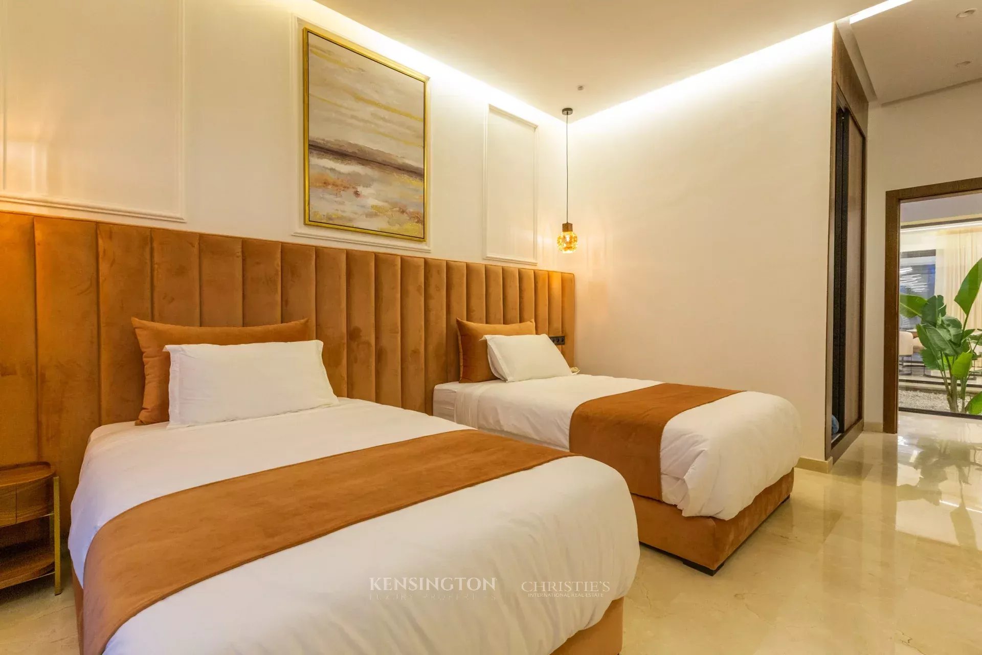 5 Bedroom Villa/Townhouse's Image 34