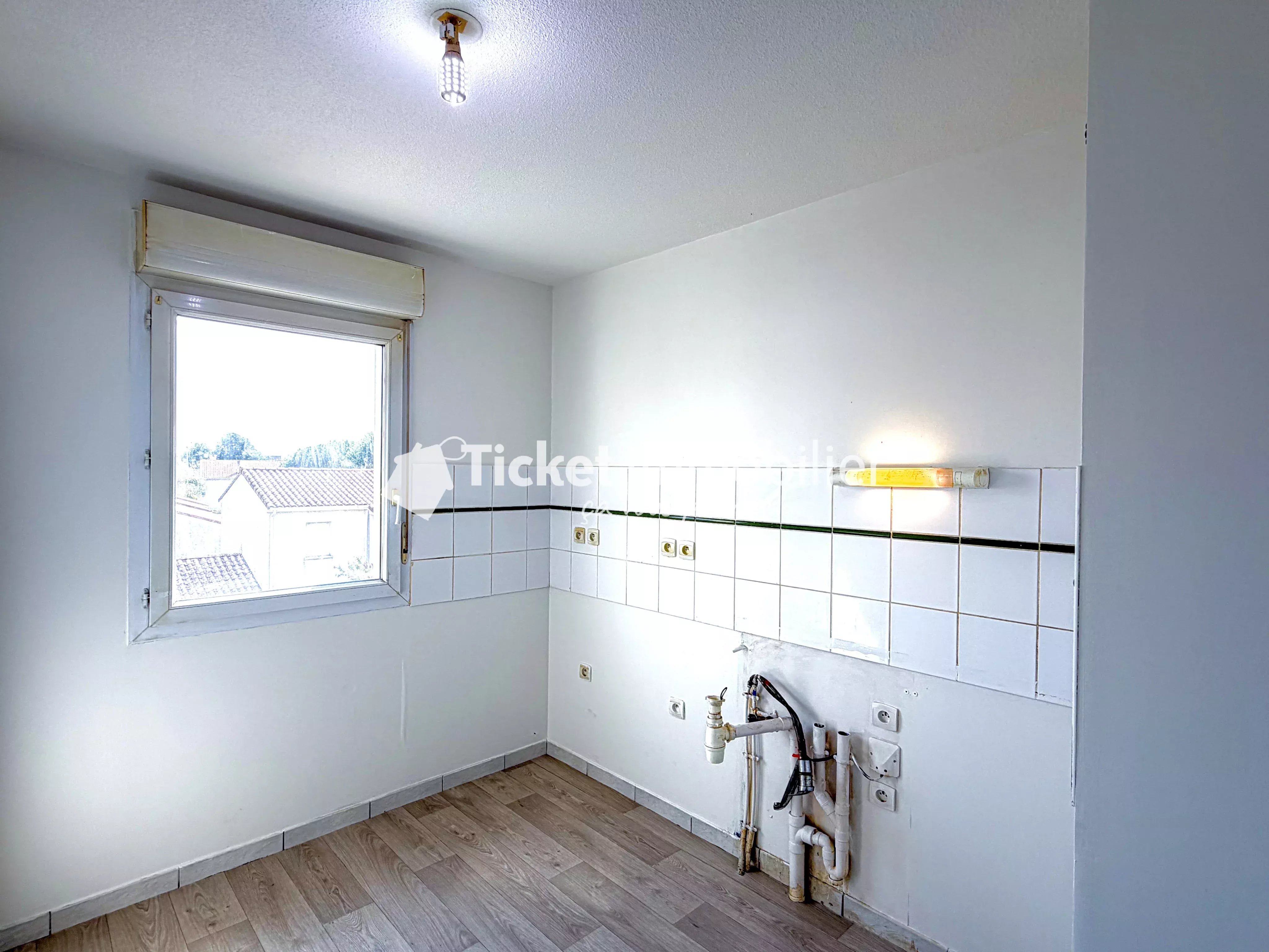 APPARTEMENT T2 50m2 TARBES AVEC BALCON, PLACE DE PARKING ETC ... — photo 5