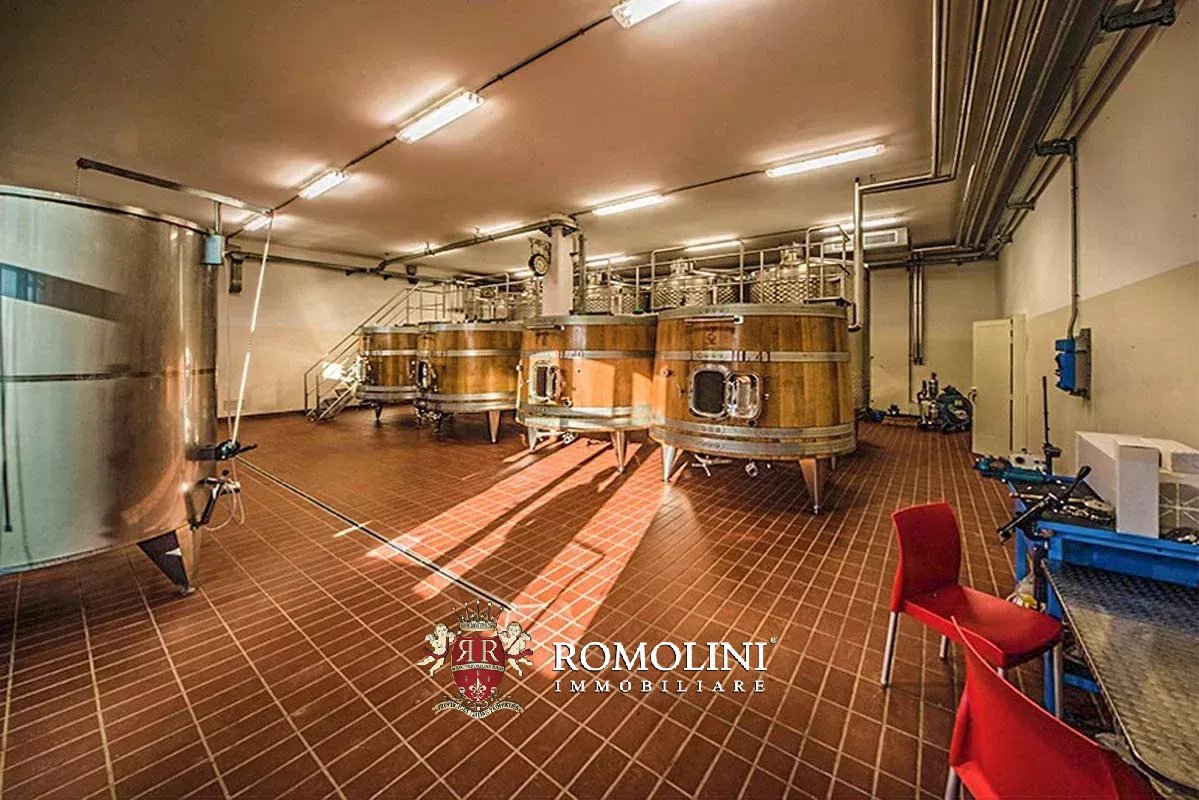 3 Bedroom Vineyard's Image 34