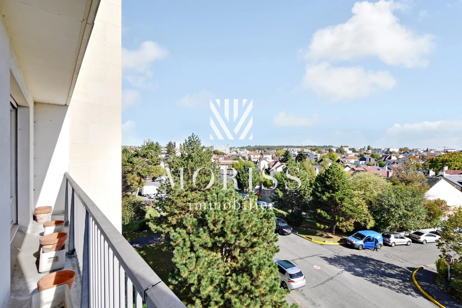 Rosny sous Bois - Appartement de 3 pièces avec 2 Balcons - Image Array