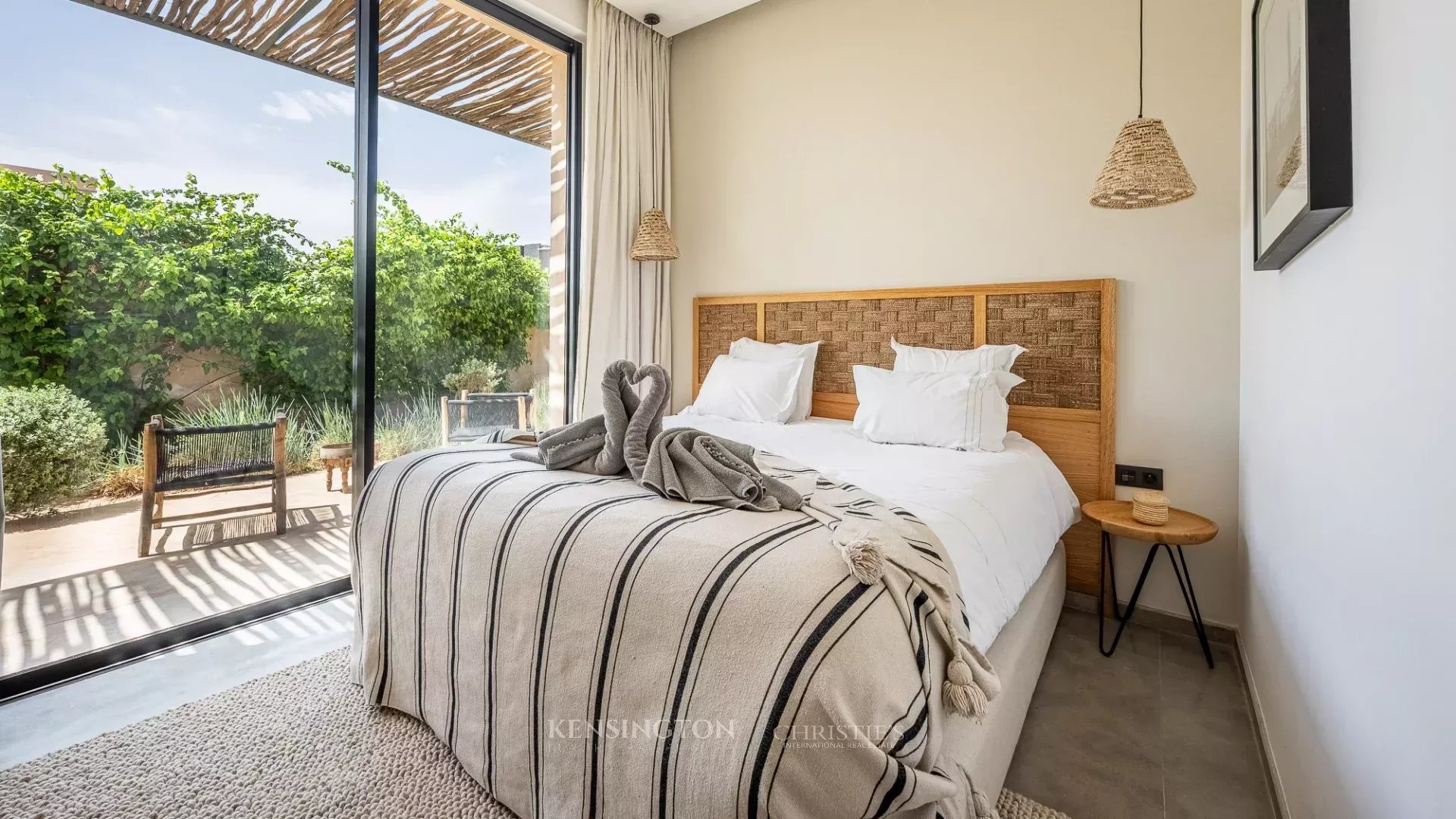 6 Bedroom Villa/Townhouse's Image 18