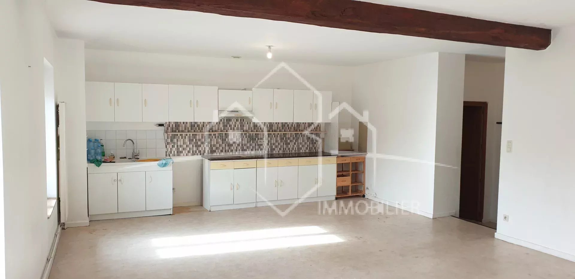 VIRIVILLE T3 de 79m² au 2ème étage