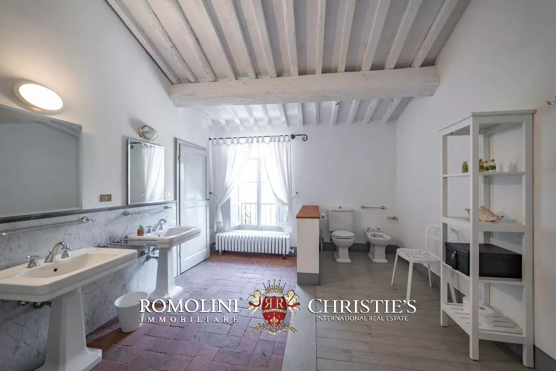 15 Bedroom Villa/Townhouse's Image 73