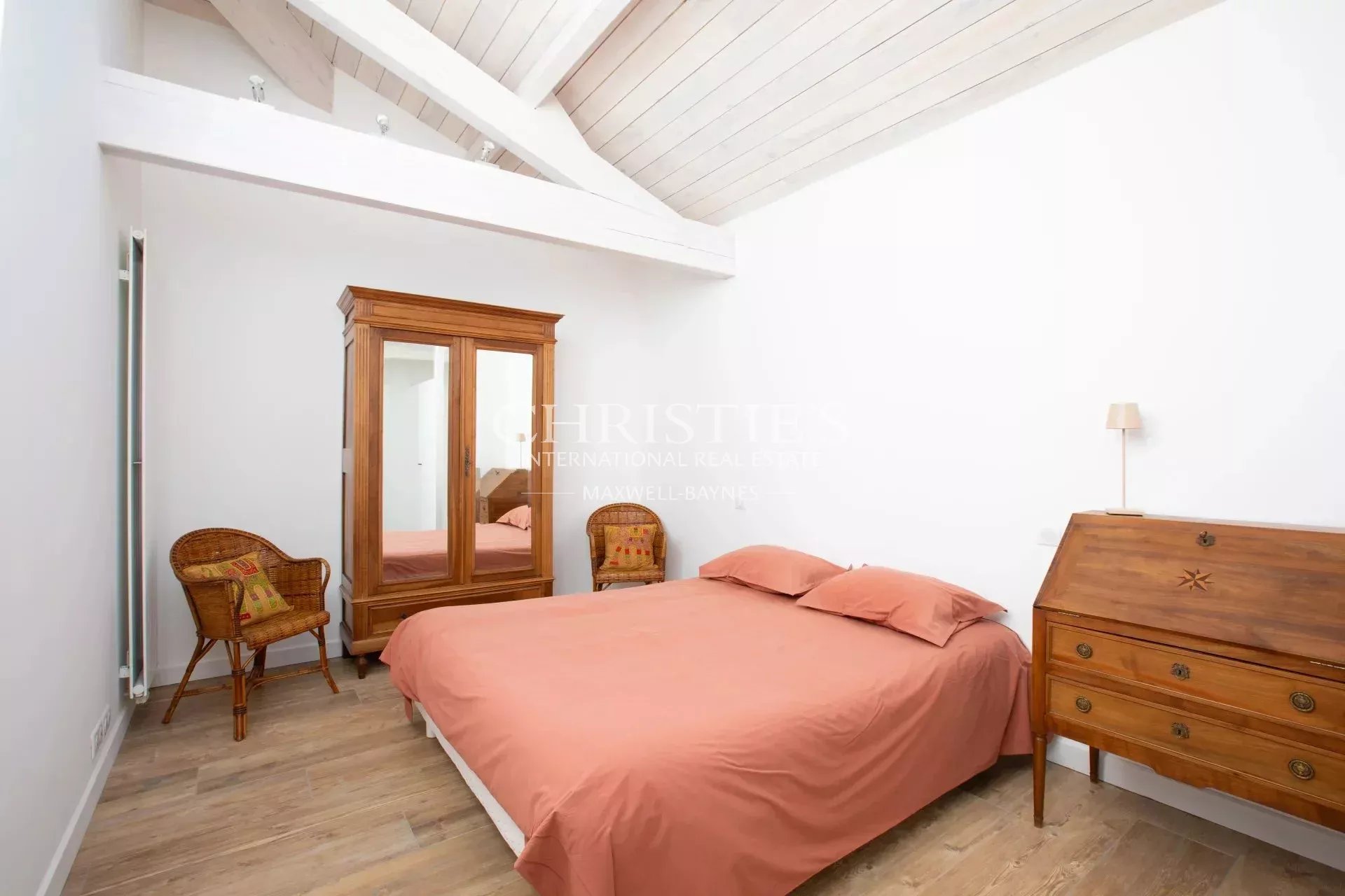 3 Bedroom Villa/Townhouse's Image 3