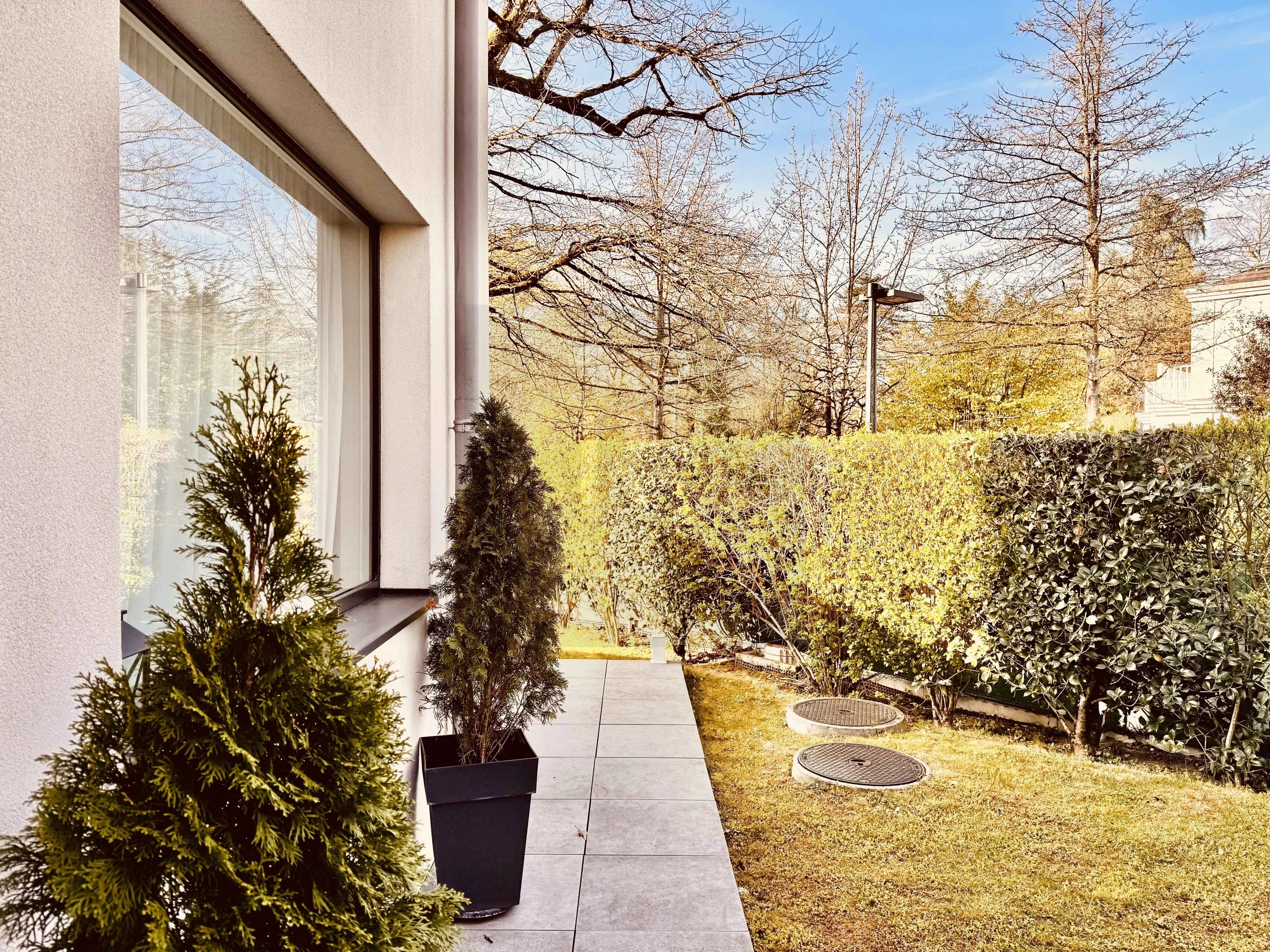 Modern 4-Bedroom House with Garden in Chêne-Bougeries — photo 2