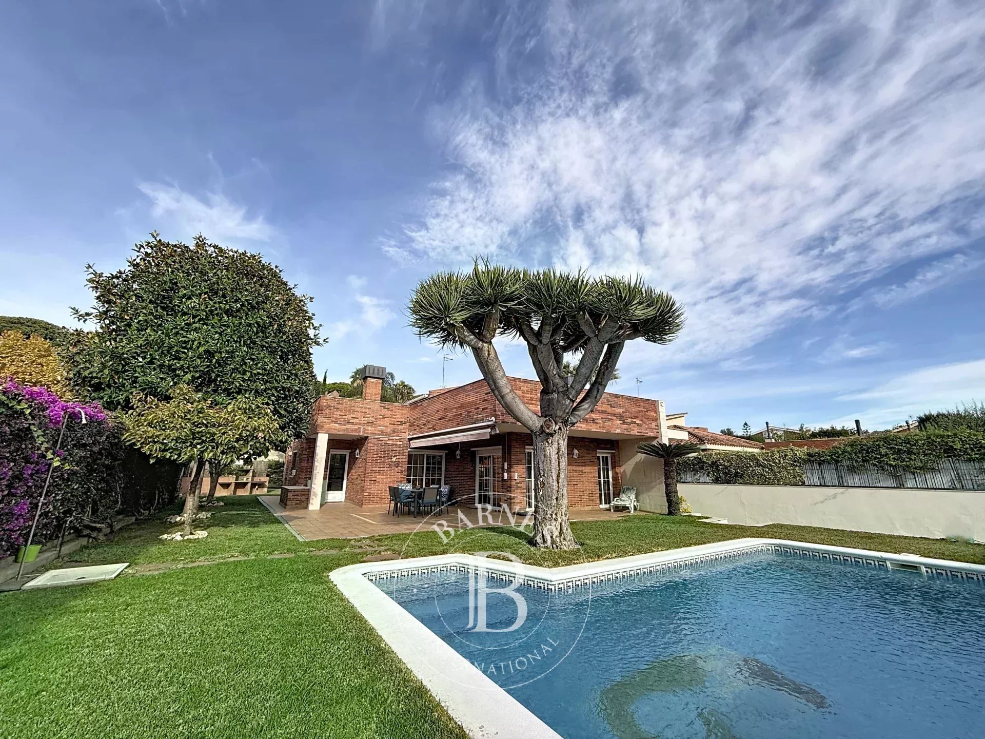 Ev Sant Vicenç de Montalt - picture 5