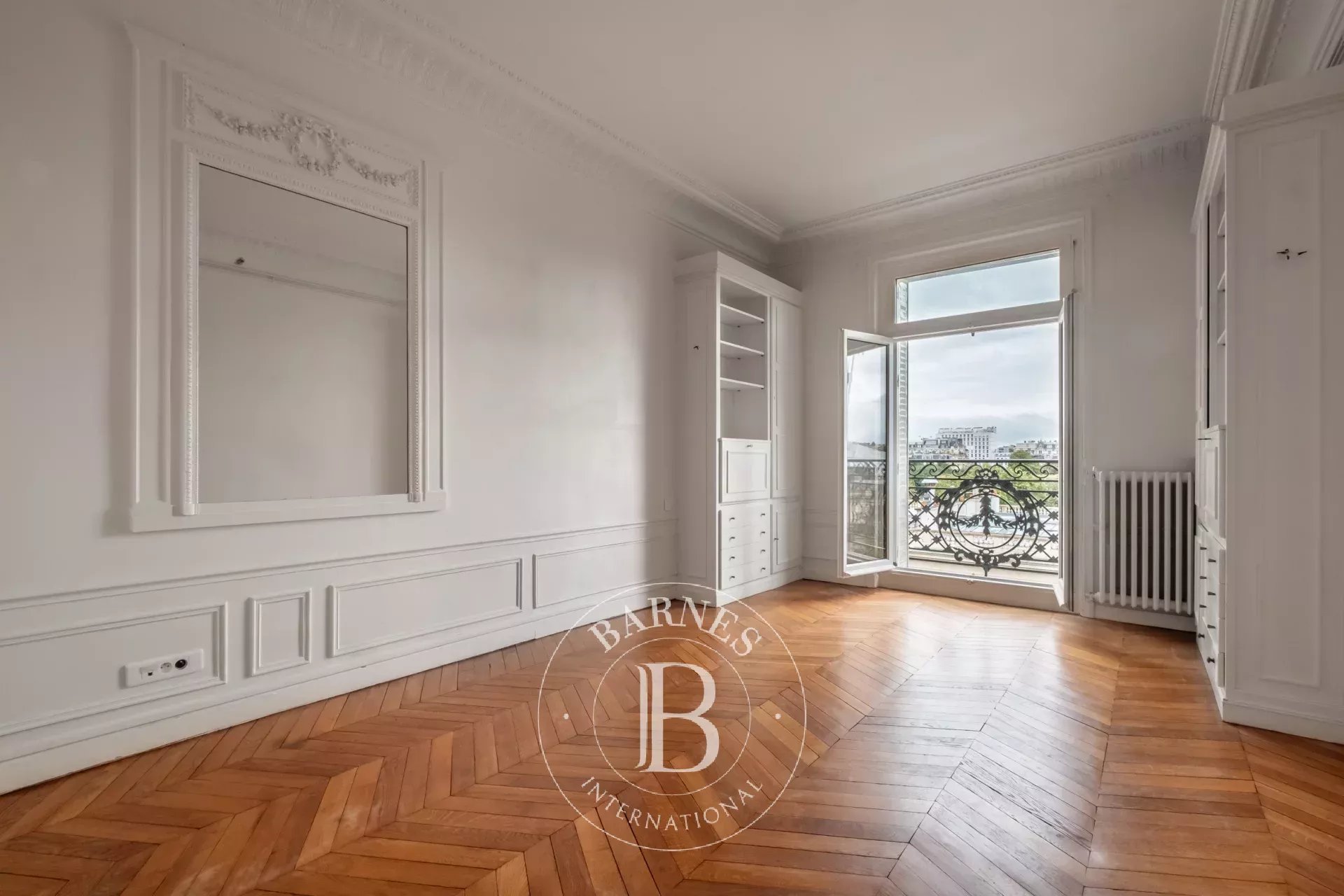 Daire Paris 7ème - picture 7