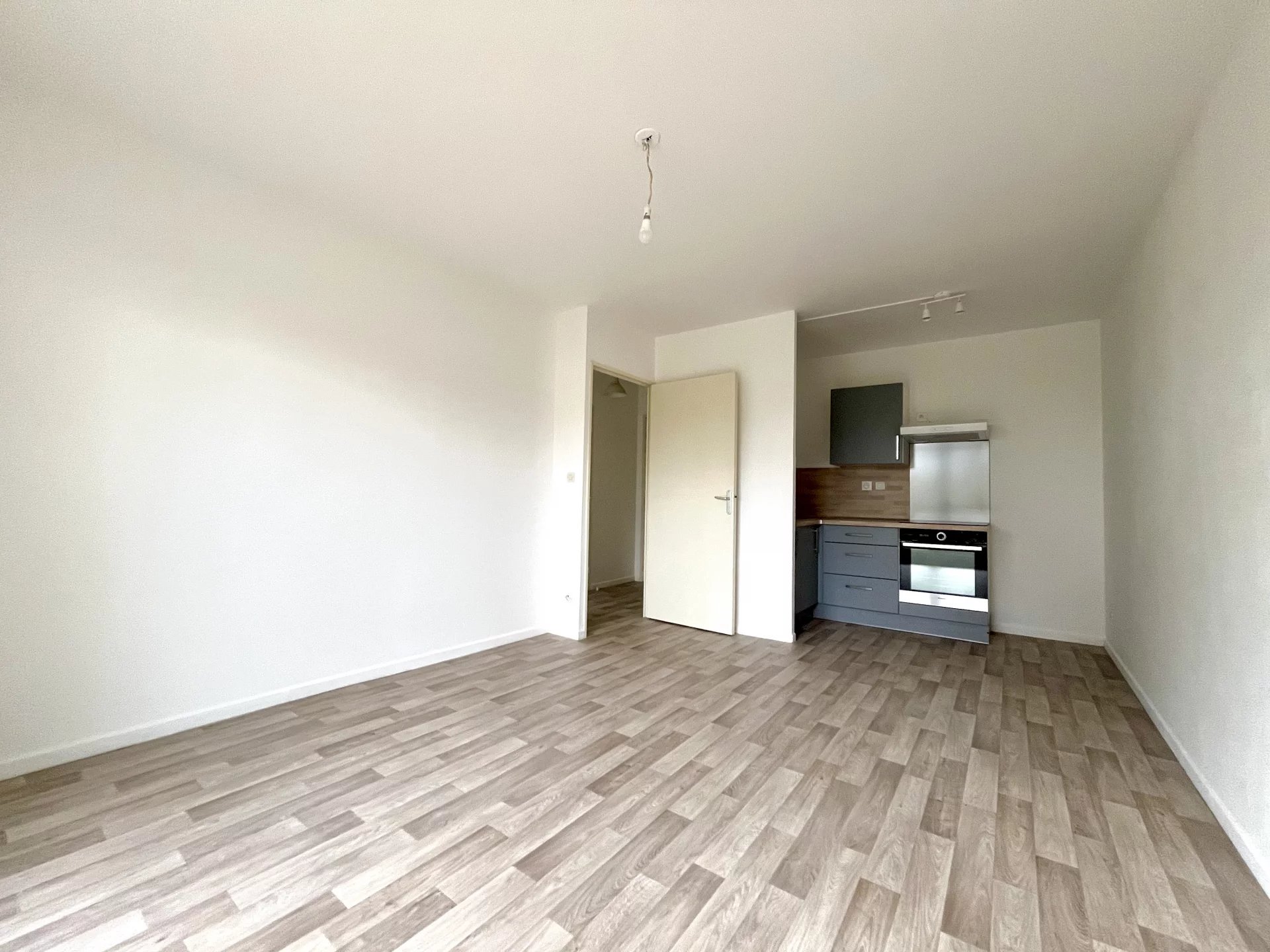 Appartement - 2 pi&egrave;ces NANTES