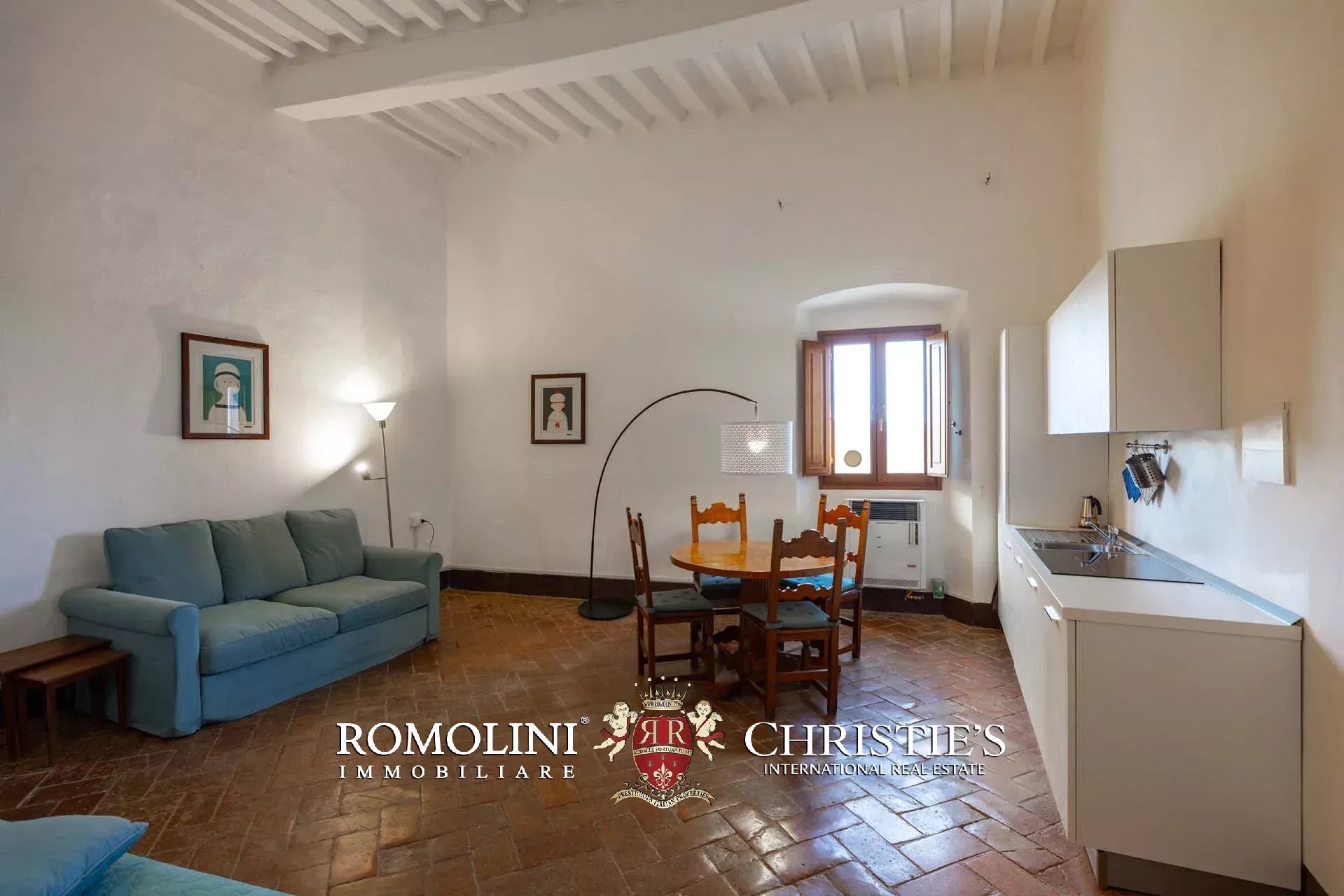 10 Bedroom Villa/Townhouse's Image 29