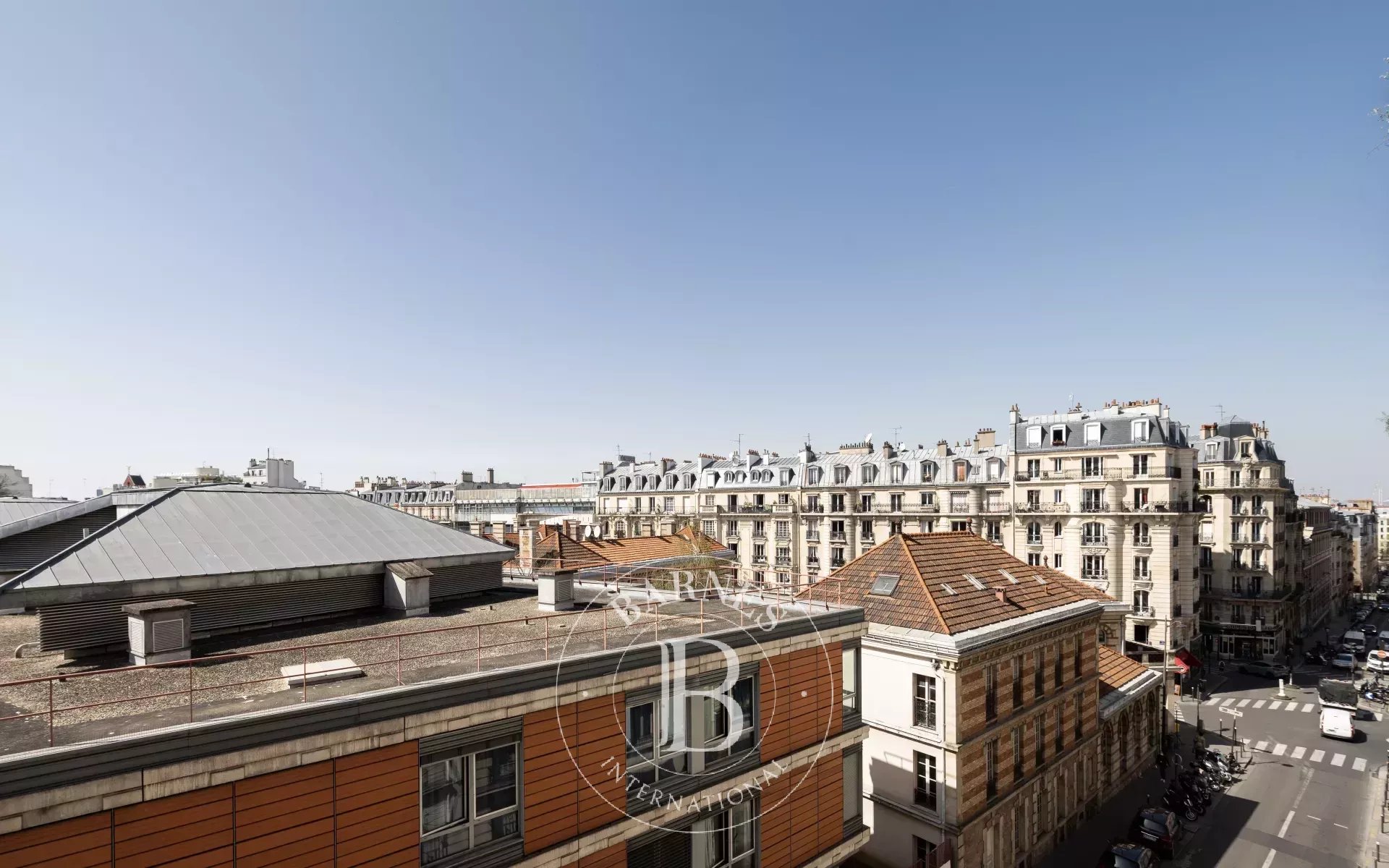 Daire Paris 18ème - picture 16