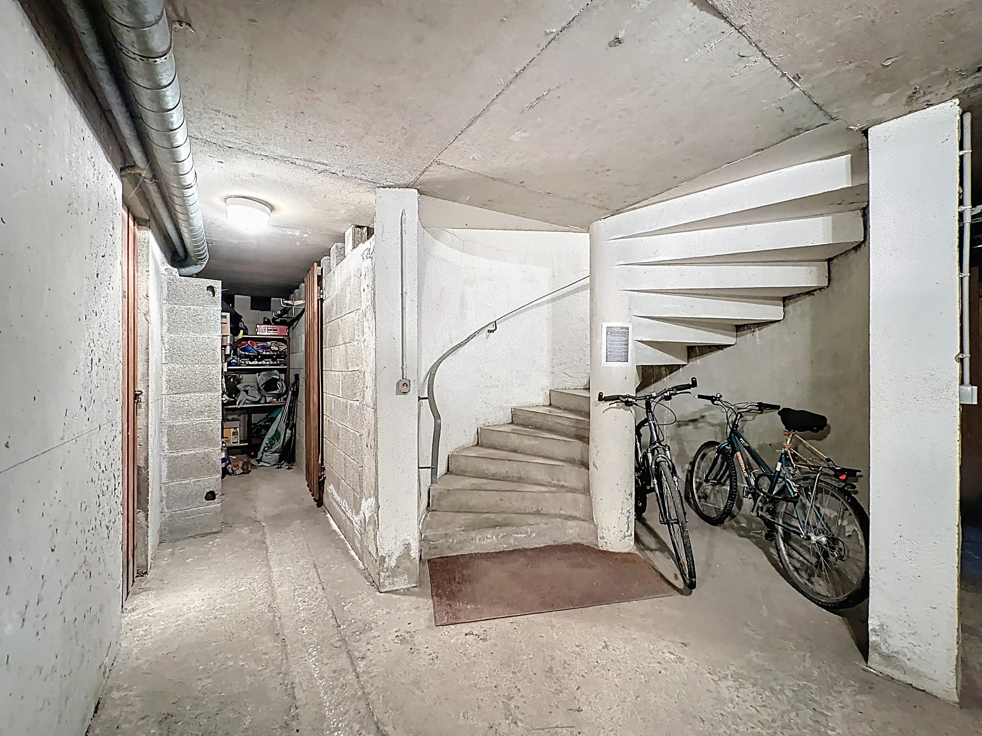 Twee-kamerappartement met eigen parkeerplaats