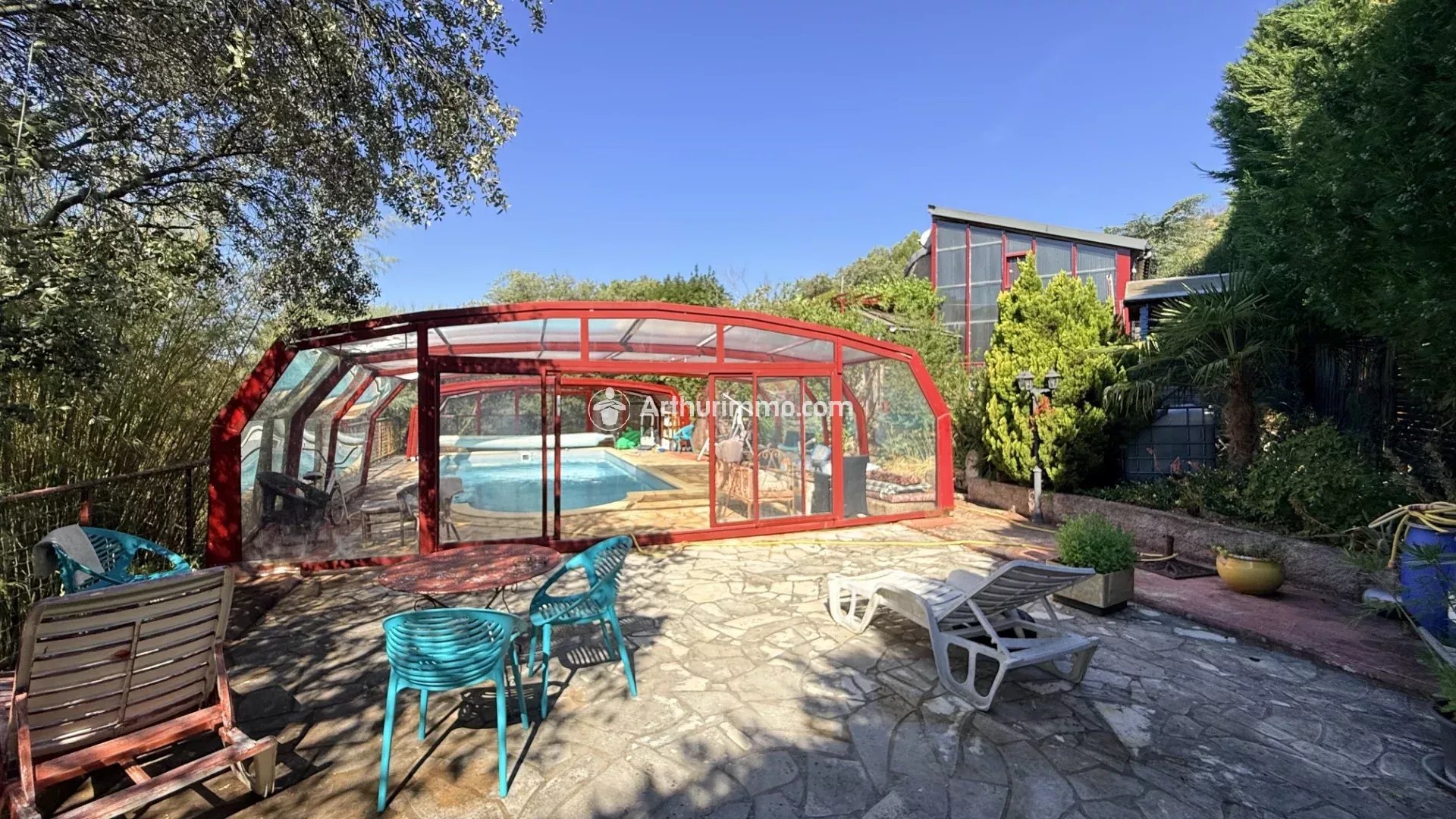 Maison 253m² — Comprégnac