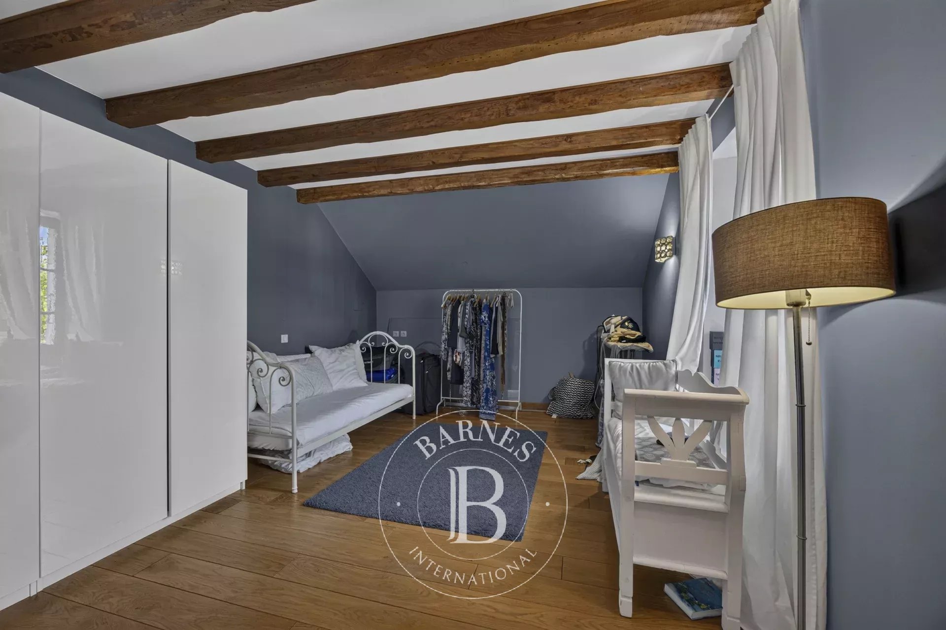 Divonne-les-Bains  - Maison de ville 10 Pi&egrave;ces 4 Chambres - picture 19