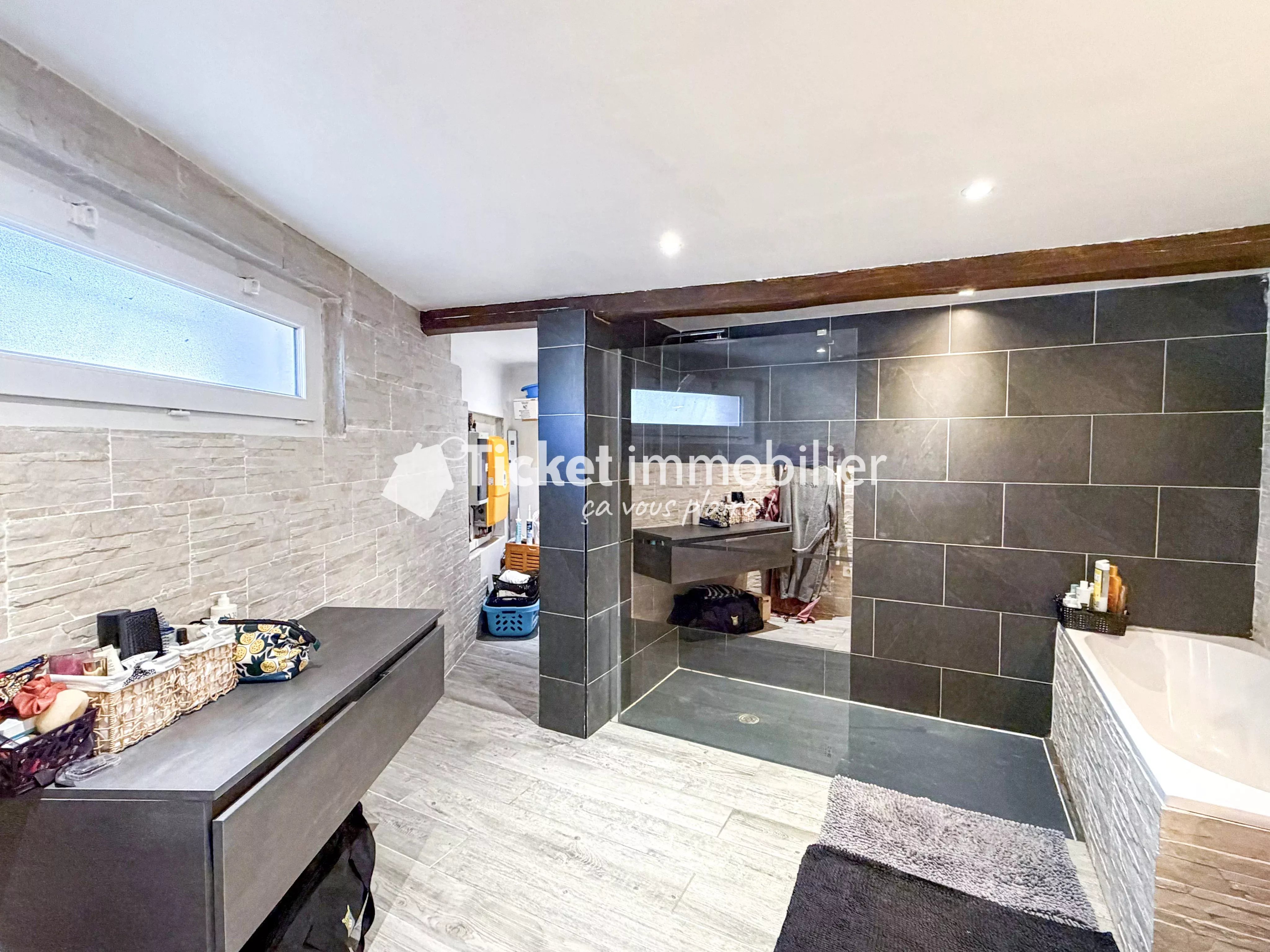 MAISON T4 110m2 AVEC PISCINE, TERRAIN DE 1490m2 (CONSTRUCTIBLE), TRAVAUX RECENTS, PANNEAU PHOTOVOLTAIQUE ETC ... — photo 10