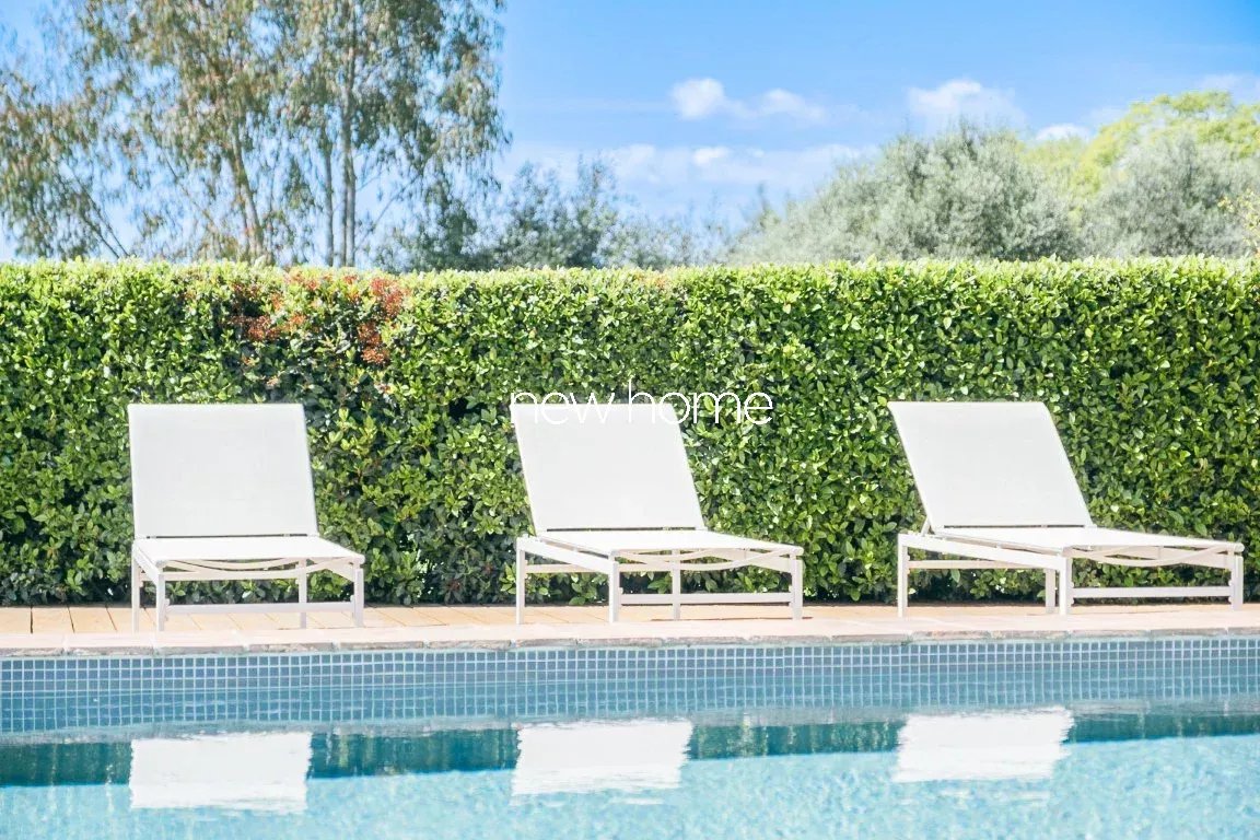 Ancienne ferme de 1850 avec vue panoramique à Tanneron! Un véritable rêve provençal