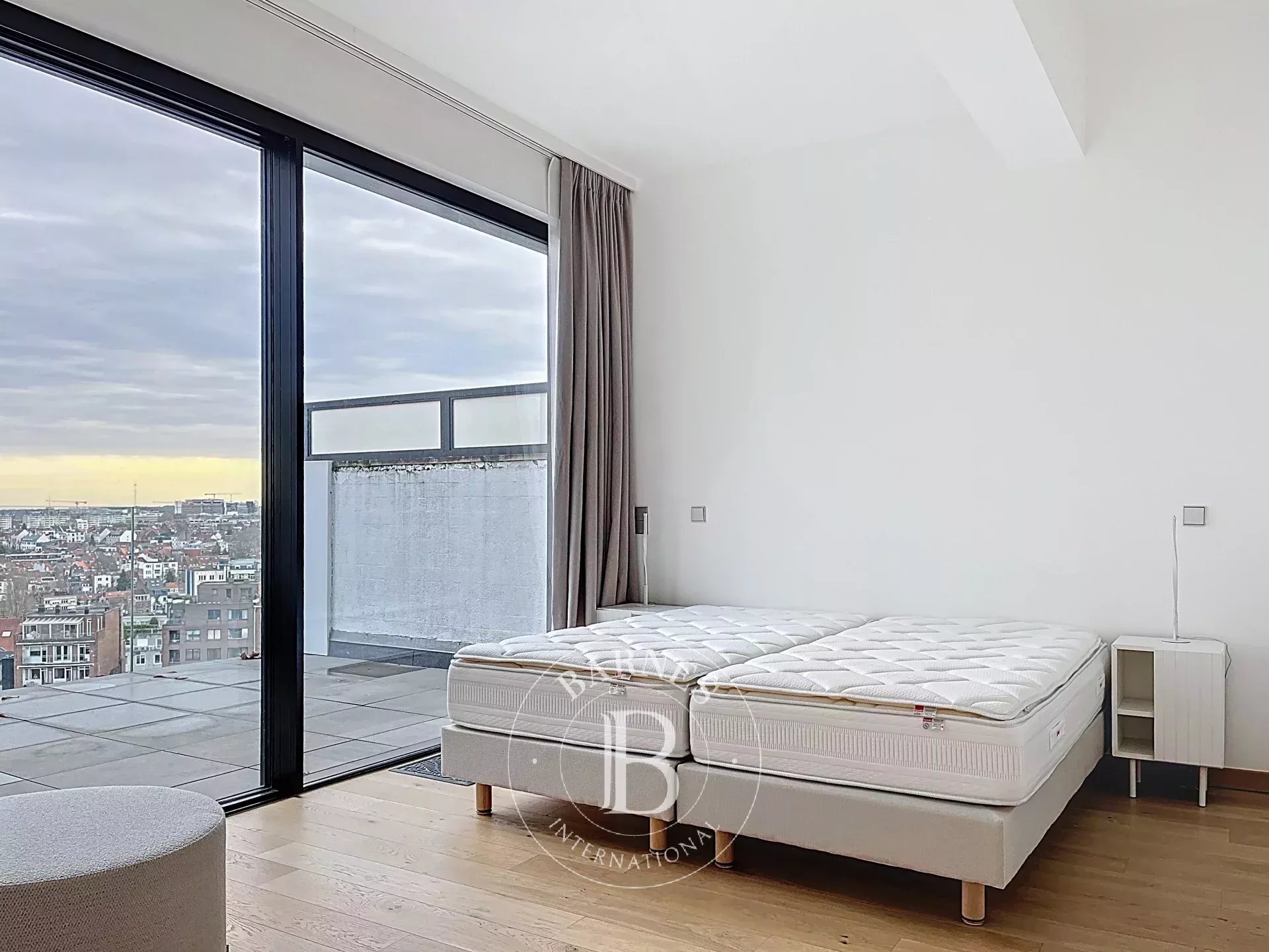 Louizalaan - 2 slaapkamer appartement